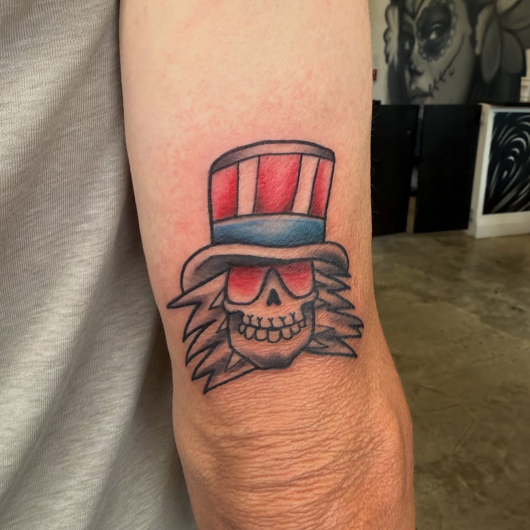 Tattoo by @dtxtattoos โ american_traditional