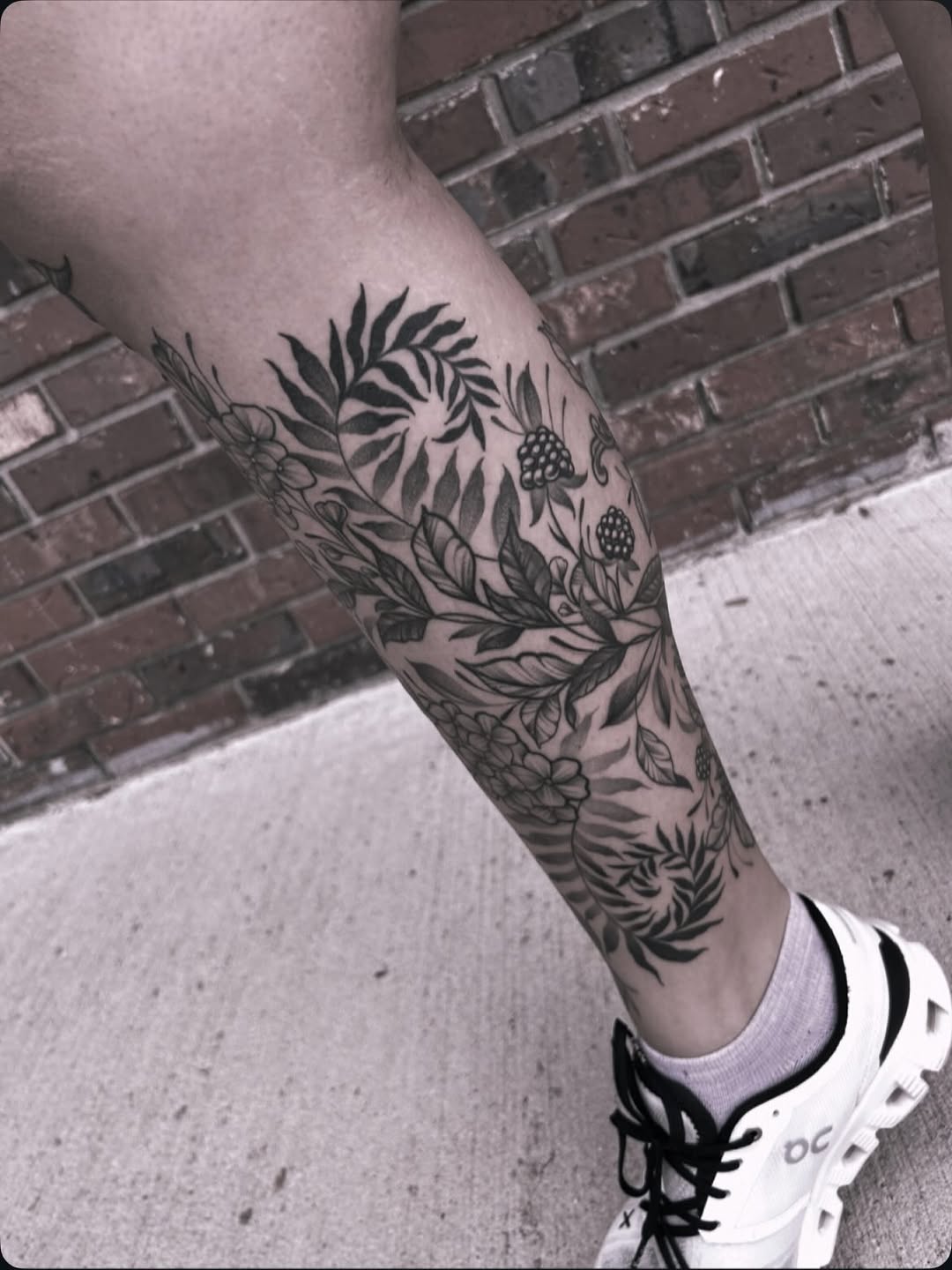 Tattoo by @tattoosbyanna_ — black_and_grey, illustrative
