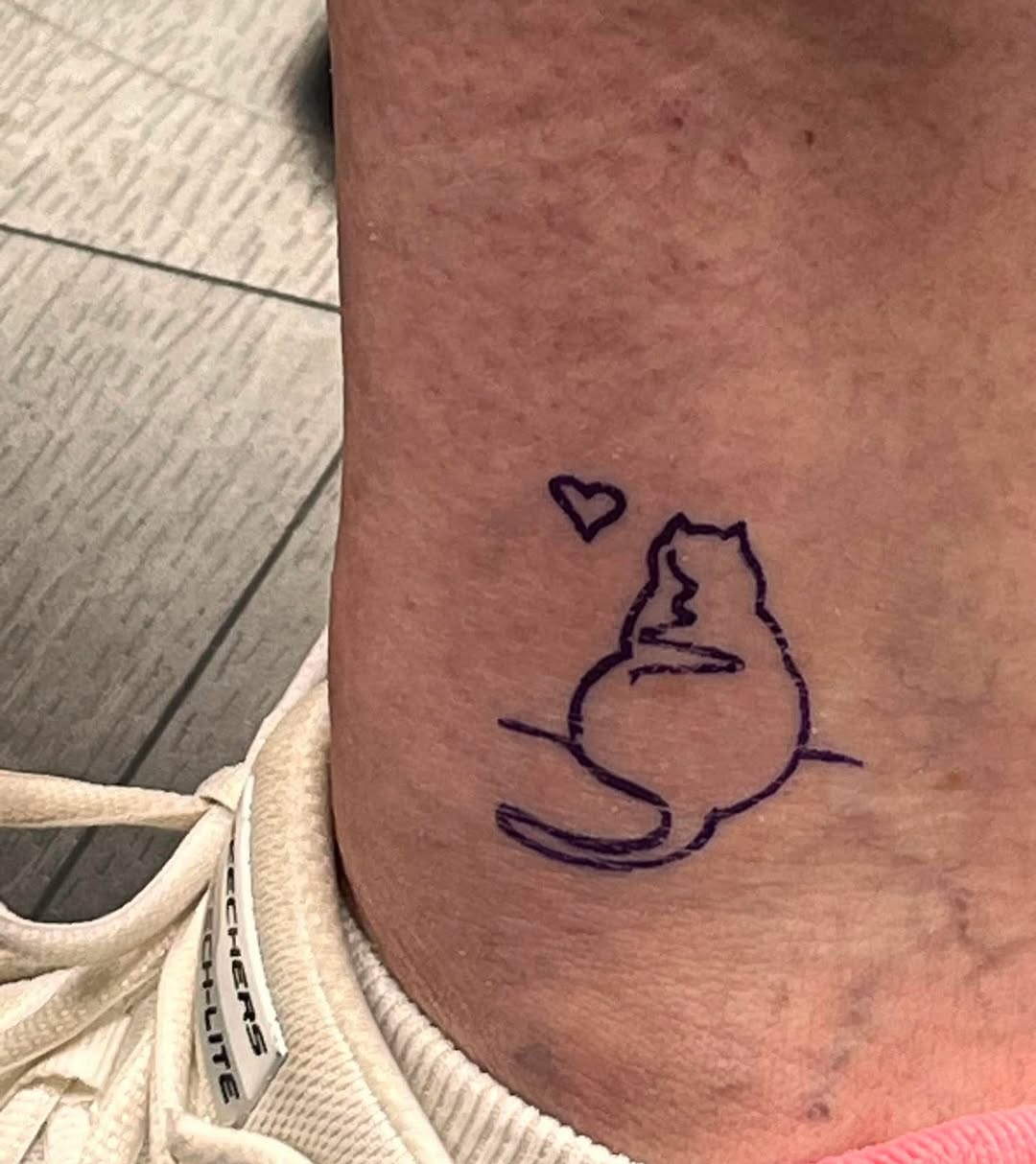 Tattoo by @gabewhatsyourinsta — fine_line, minimalist