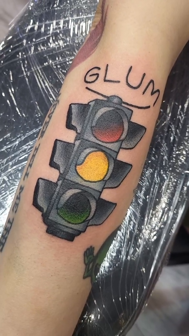 Tattoo by @smilingpolitelypma — illustrative, new_school