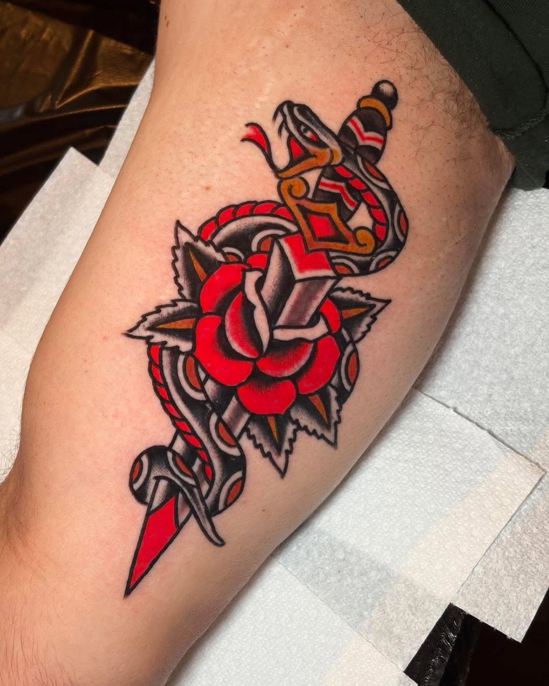 Tattoo by @angelhandstattoo โ american_traditional