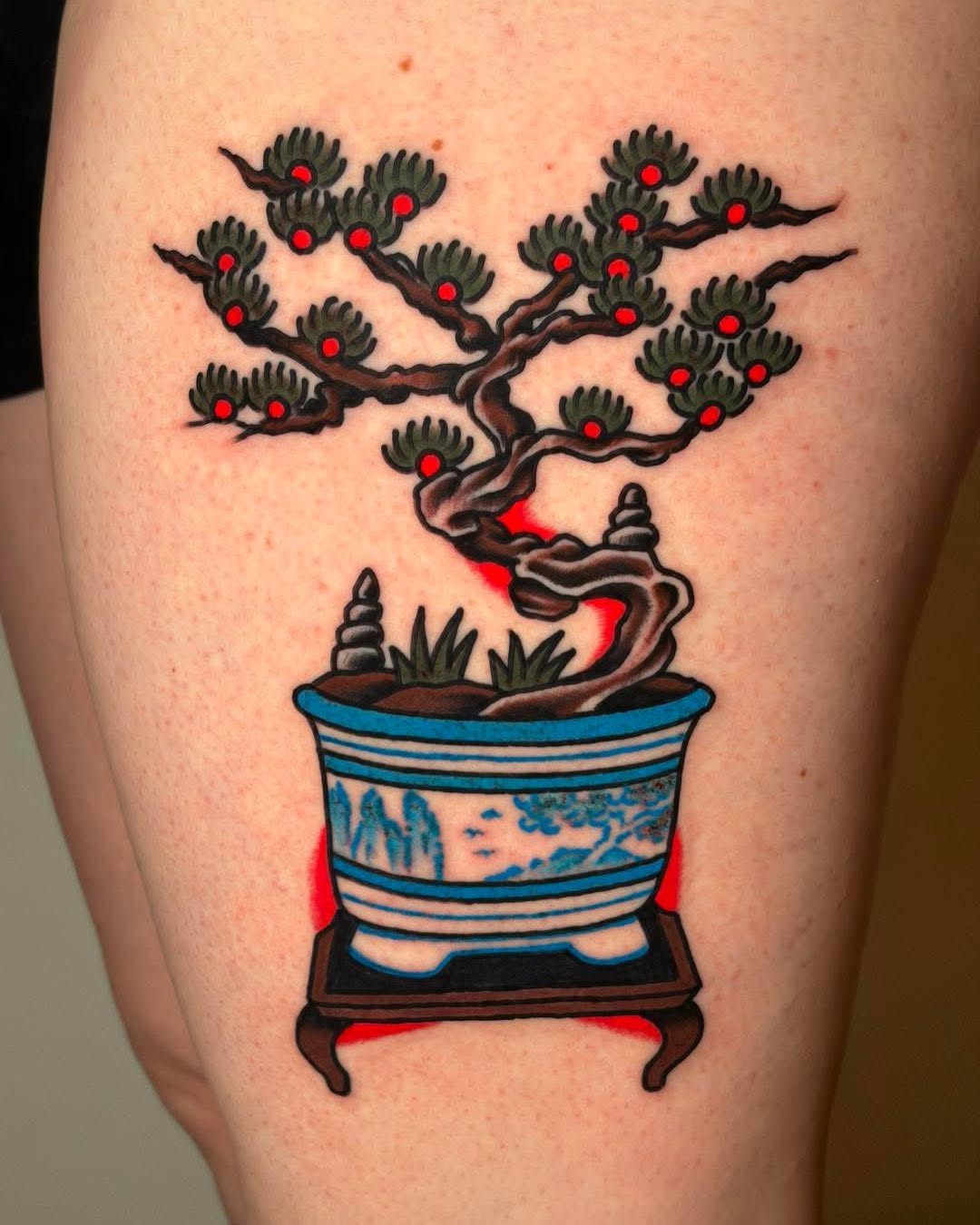 Tattoo by @angelhandstattoo โ american_traditional