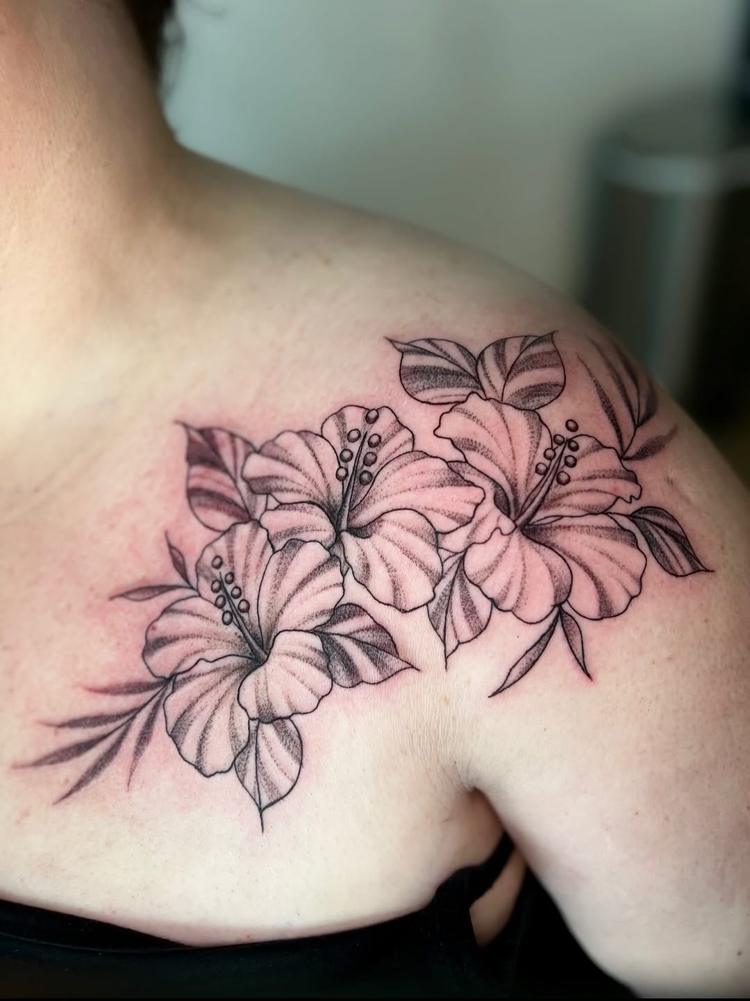 Tattoo by @rachelsolidarios β black_and_grey