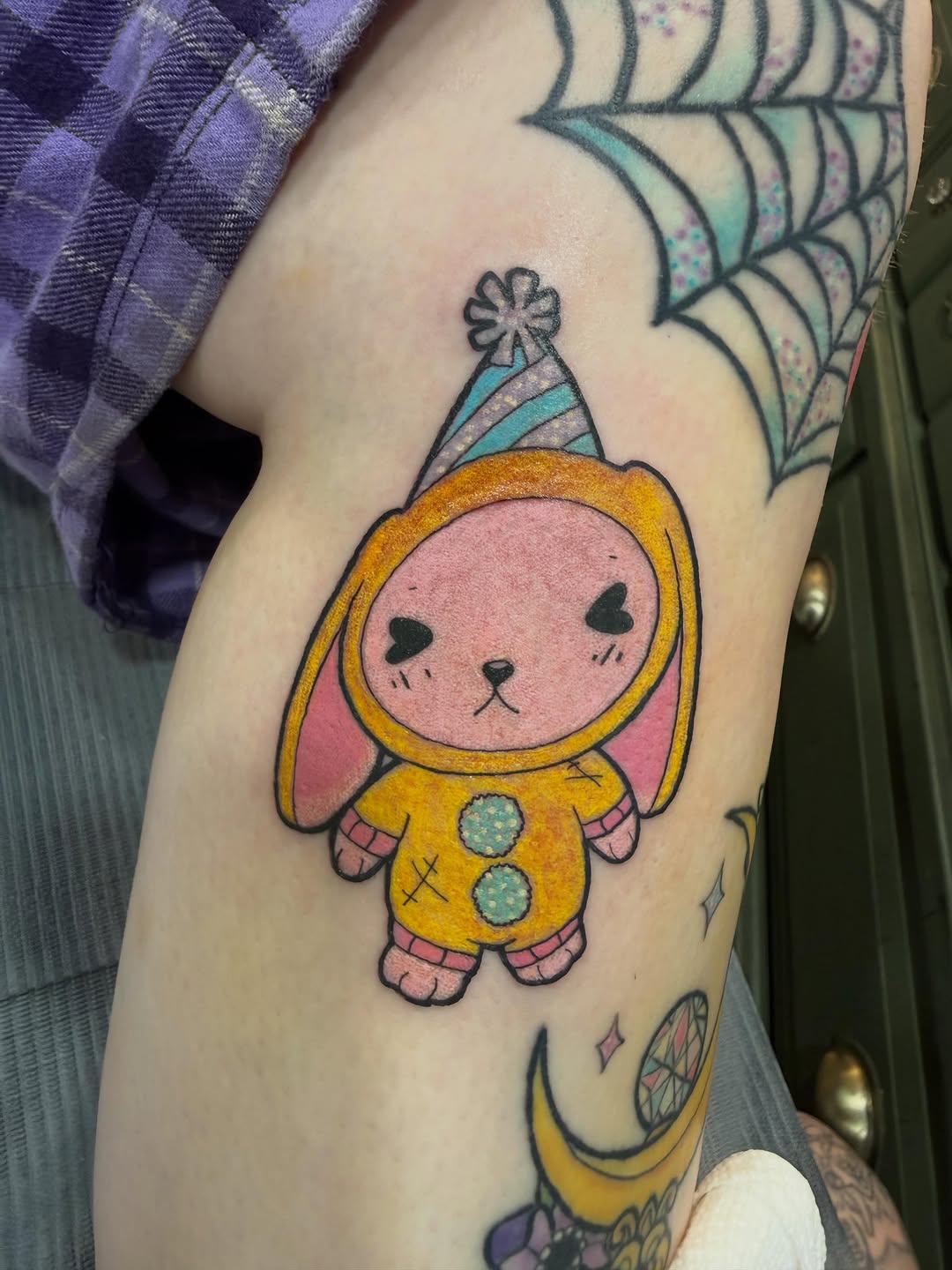 Tattoo by @honeysucktattoo โ new_school