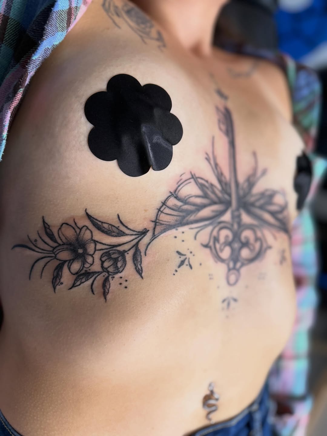 Tattoo by @sinfulwaifu β fine_line, black_and_grey