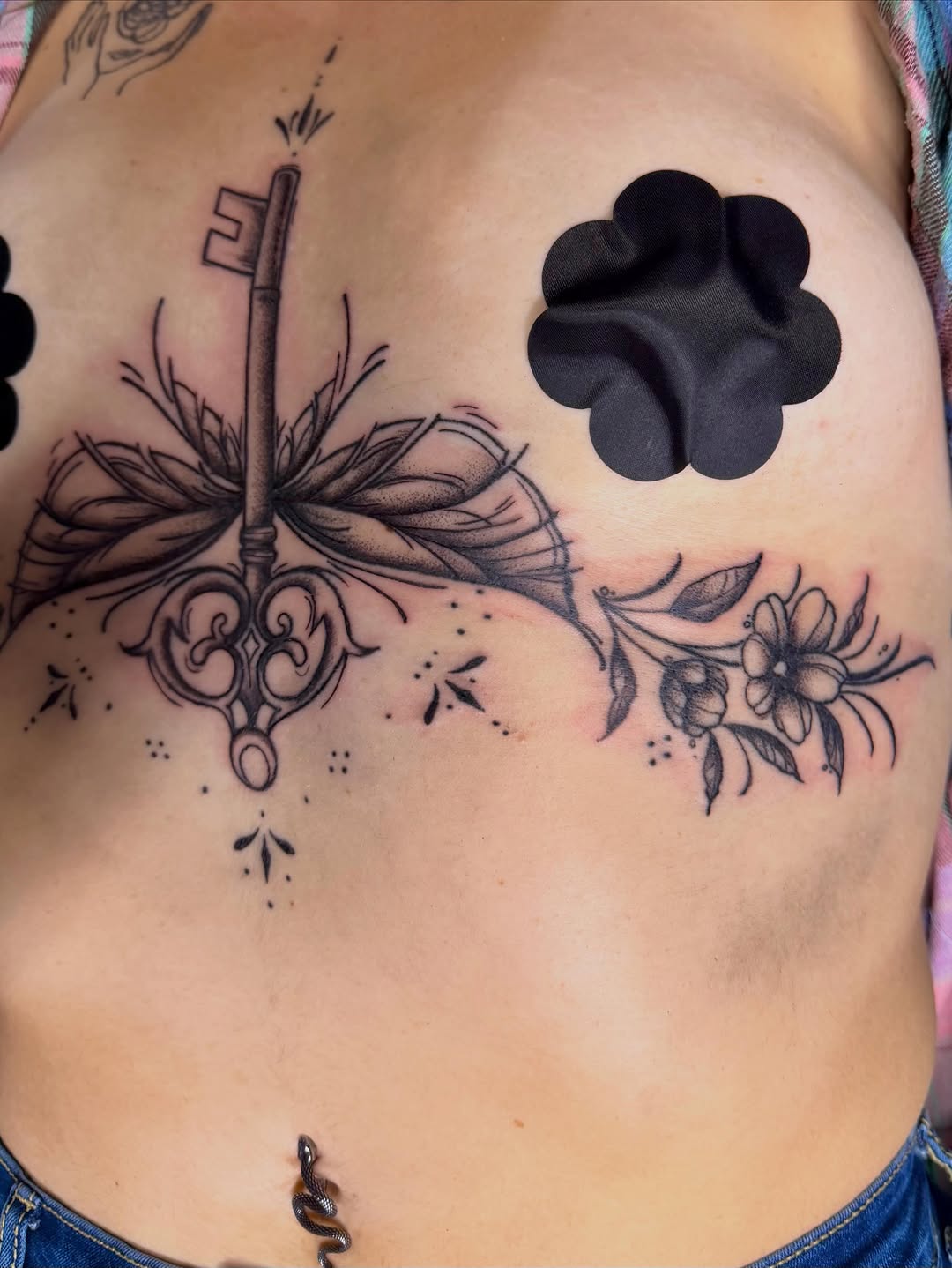 Tattoo by @sinfulwaifu β fine_line, black_and_grey