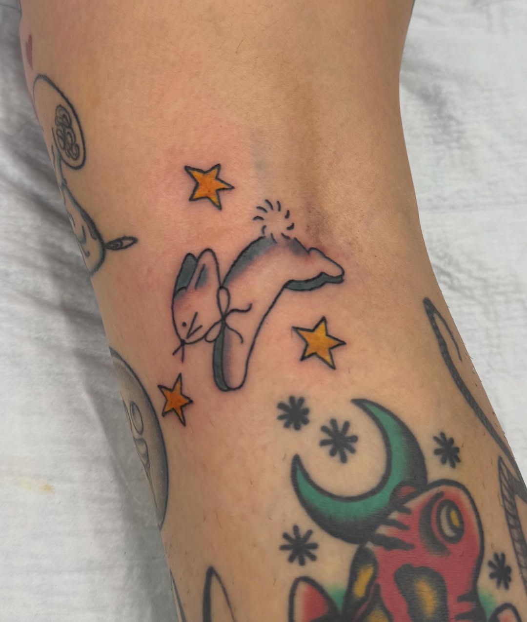 Tattoo by @honey_.ink_ — american_traditional