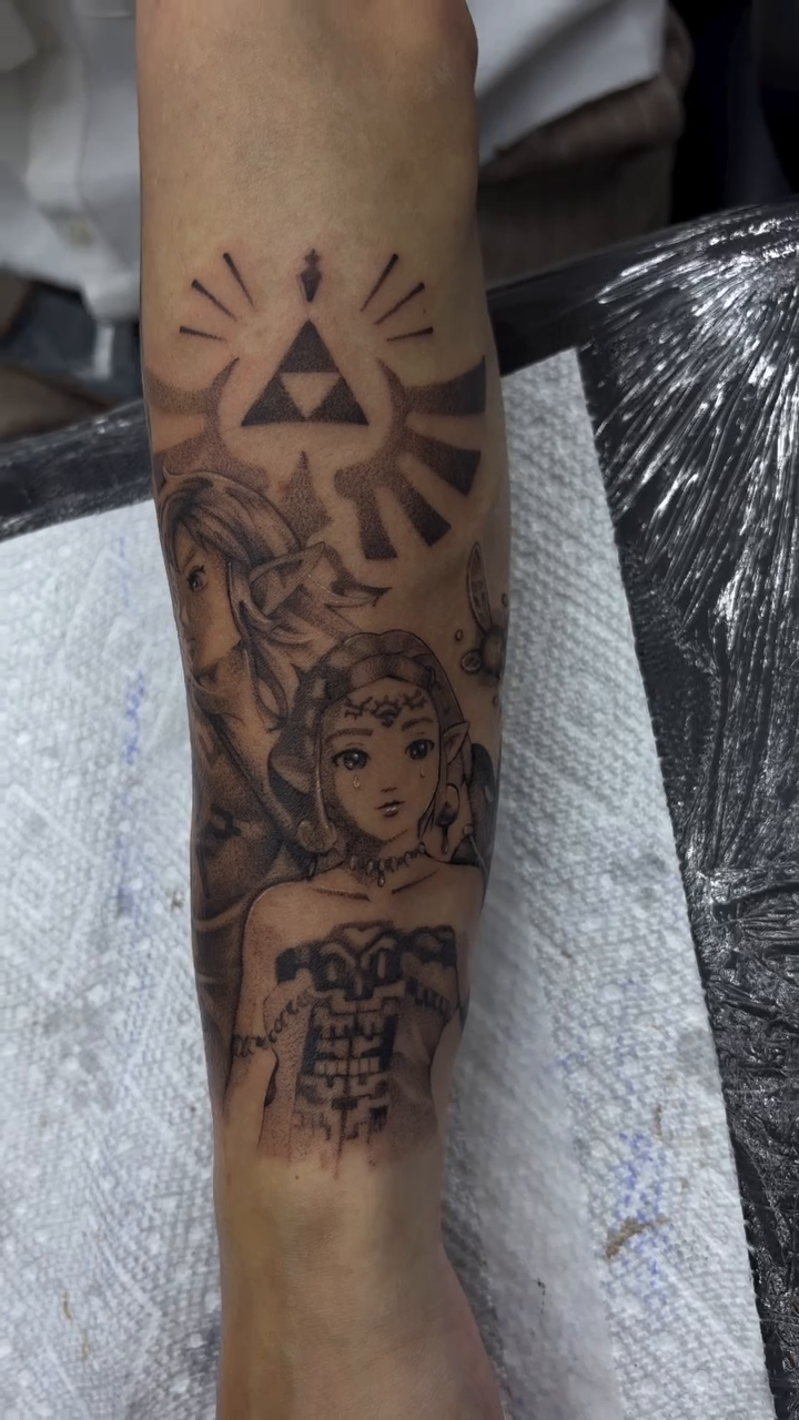 Tattoo by @vienna.tattoo — realism, black_and_grey