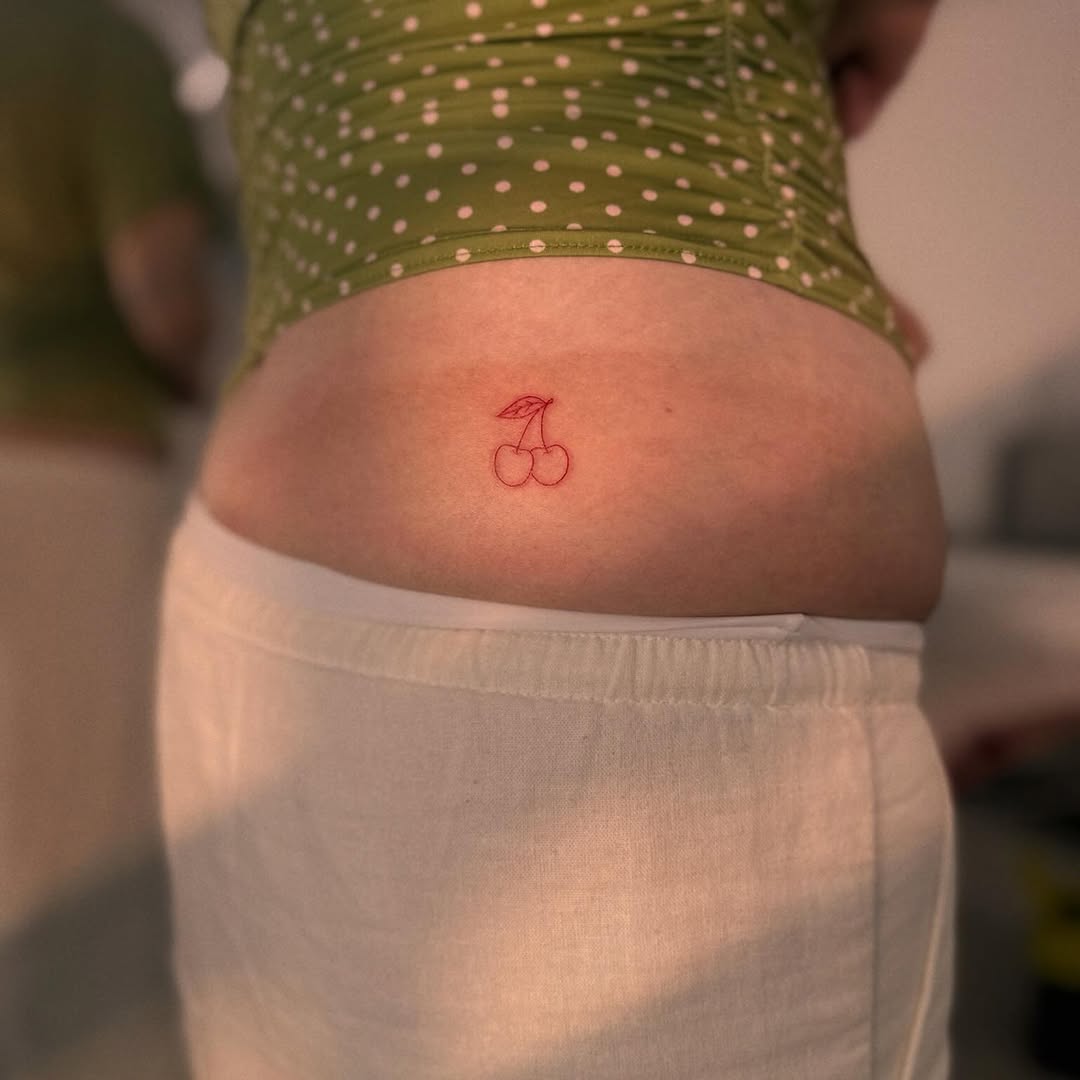 Tattoo by @ellie_tatts β fine_line, minimalist