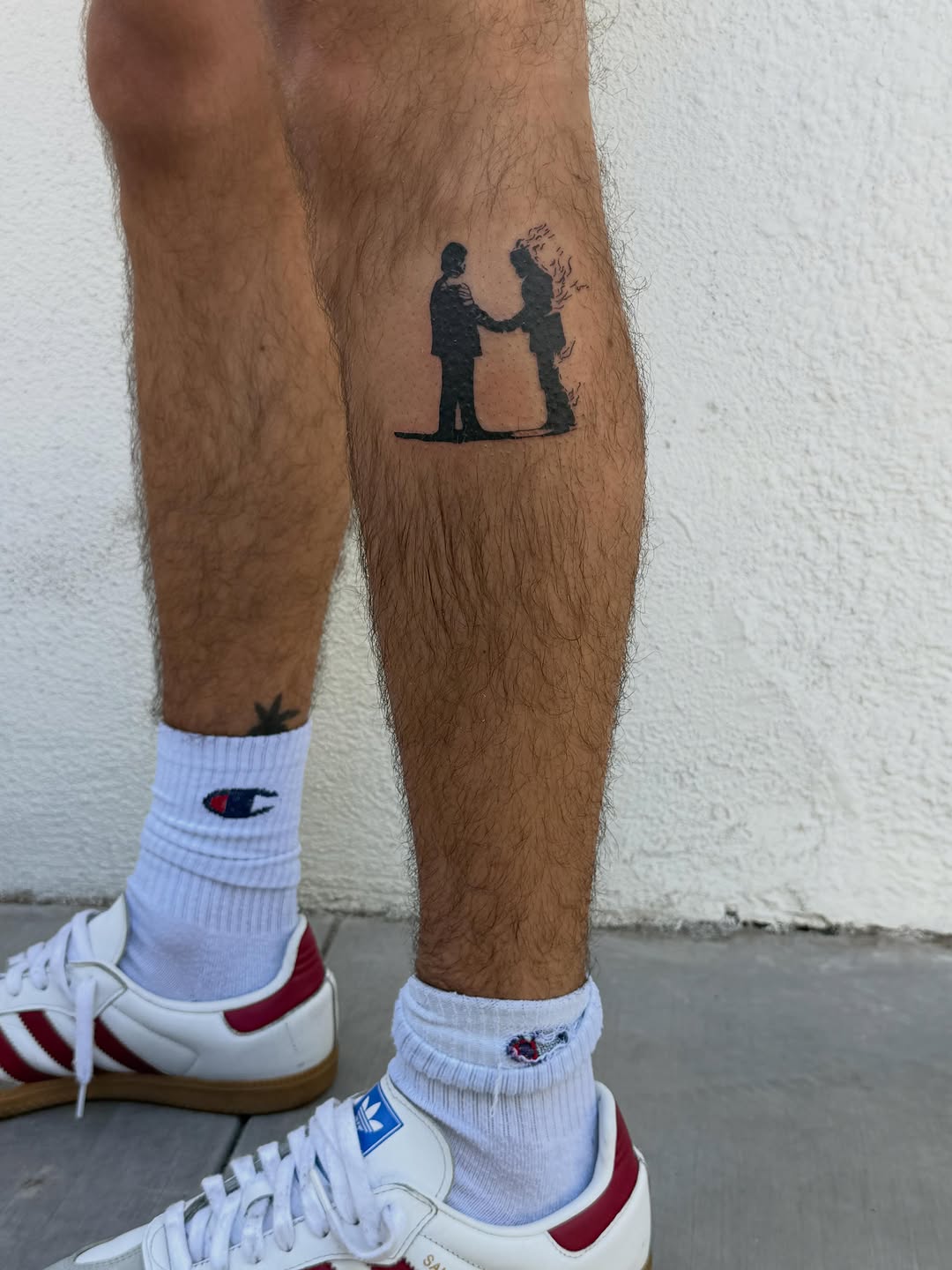 Tattoo by @amariisonn — blackwork