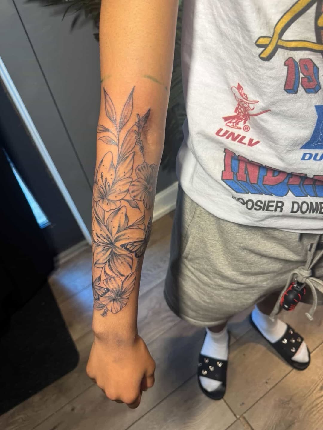 Tattoo by @spicymvstardd — black_and_grey