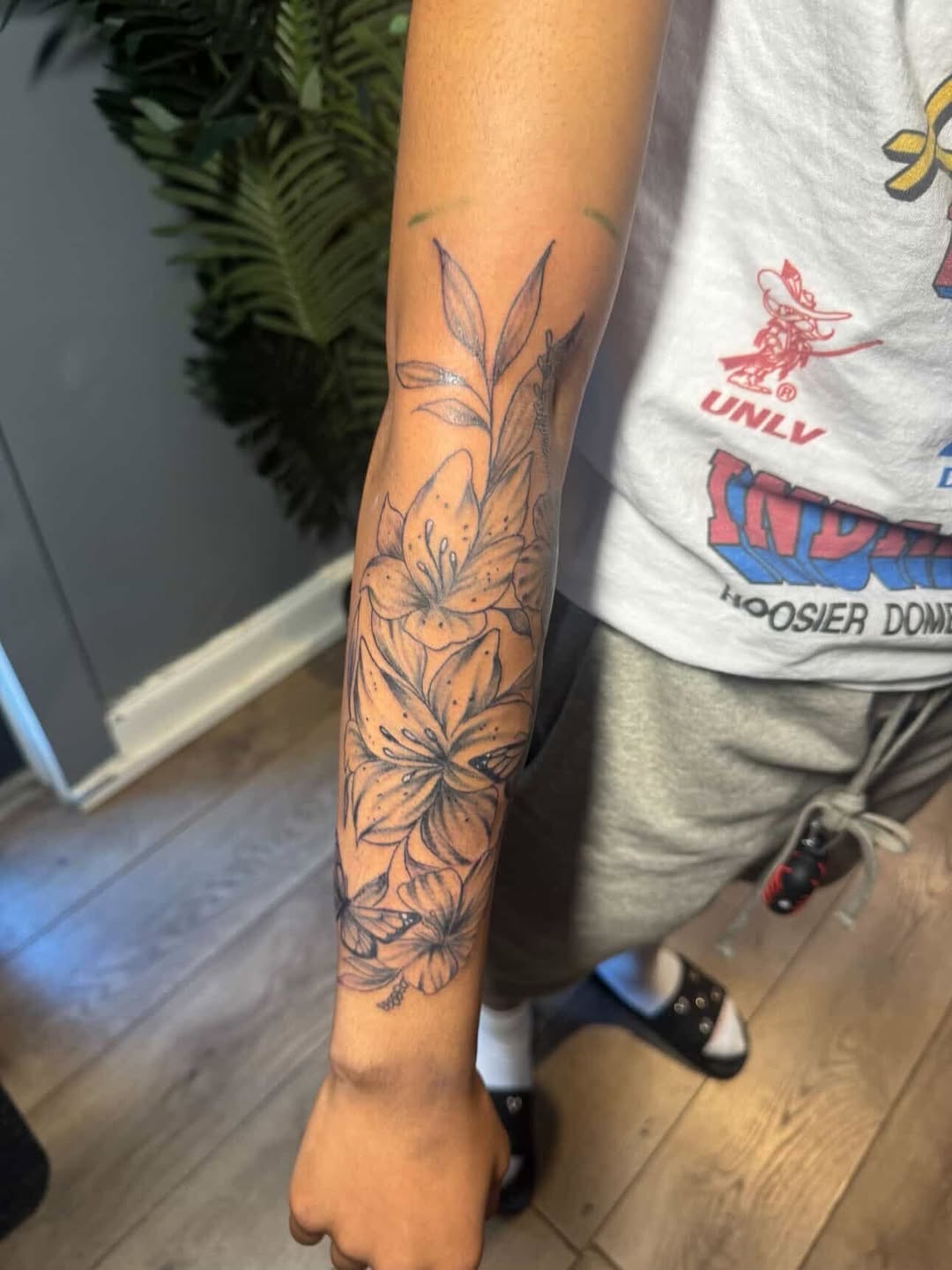 Tattoo by @spicymvstardd — black_and_grey