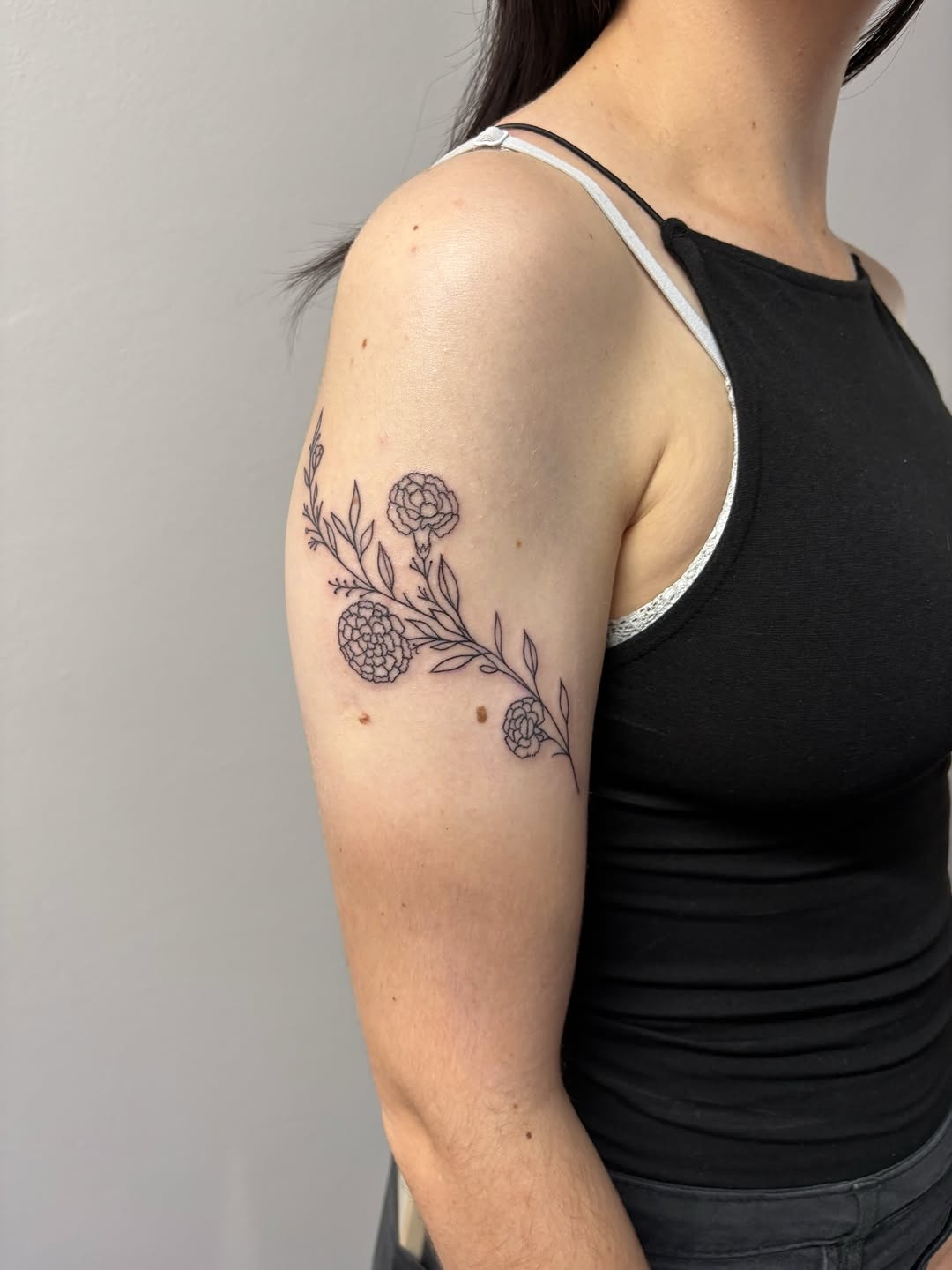 Tattoo by @artbyaimeedaniels — fine_line