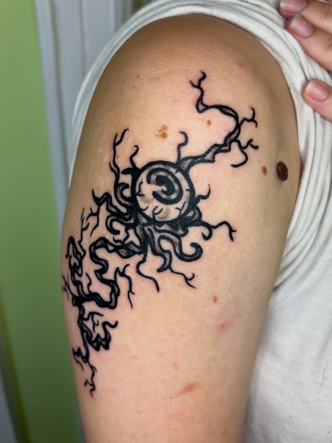 Tattoo by @grattooland — blackwork, illustrative