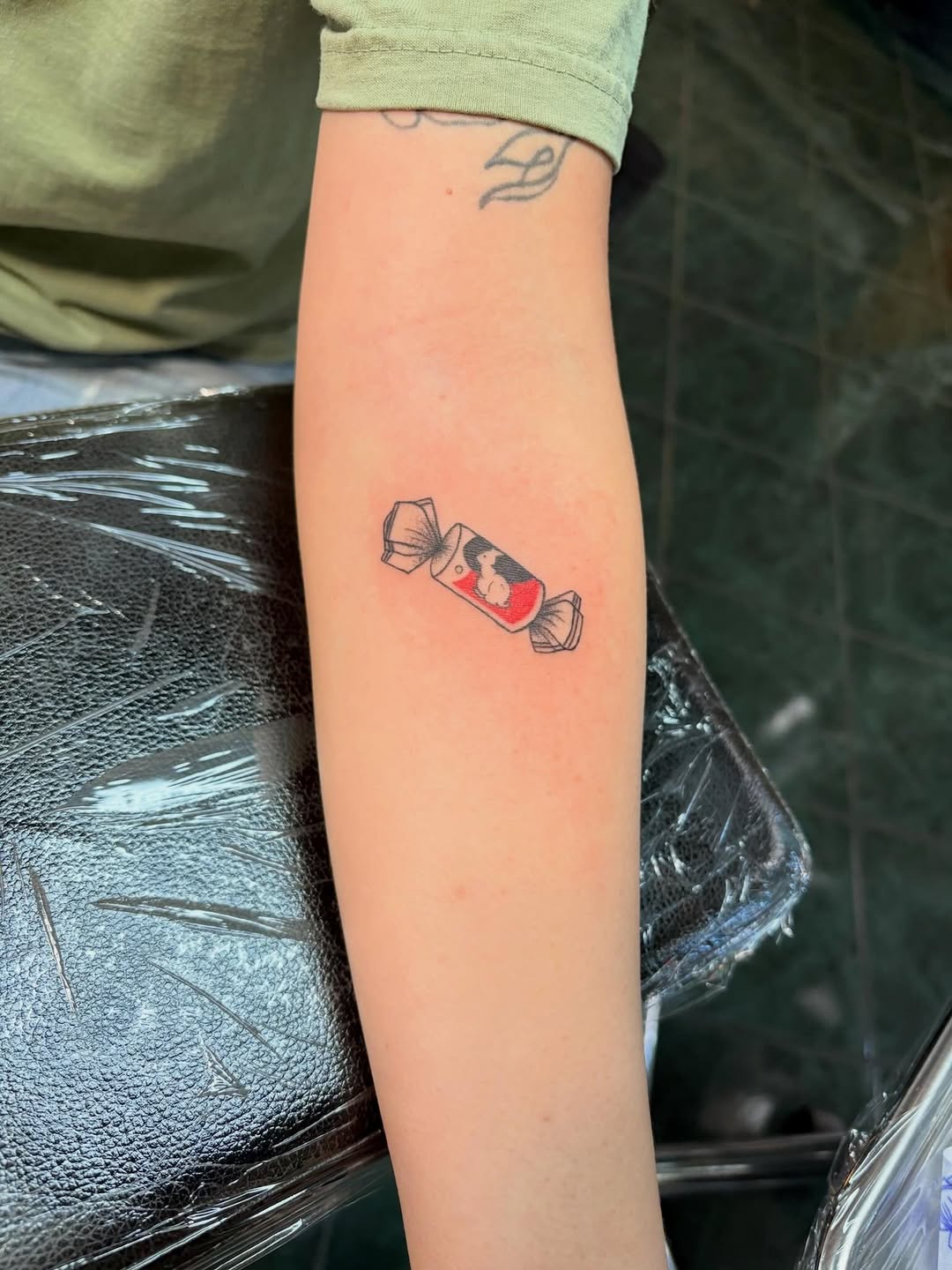 Tattoo by @_tatistatts β illustrative, fine_line
