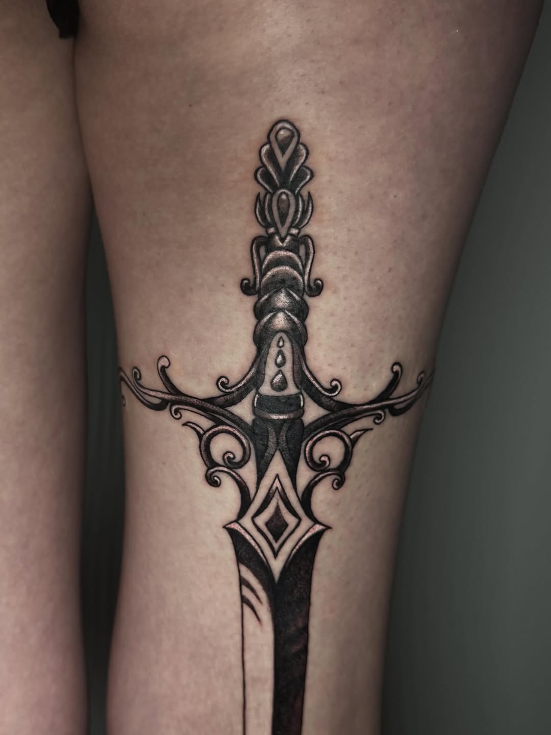 Tattoo by @giigiitatts — blackwork, ornamental