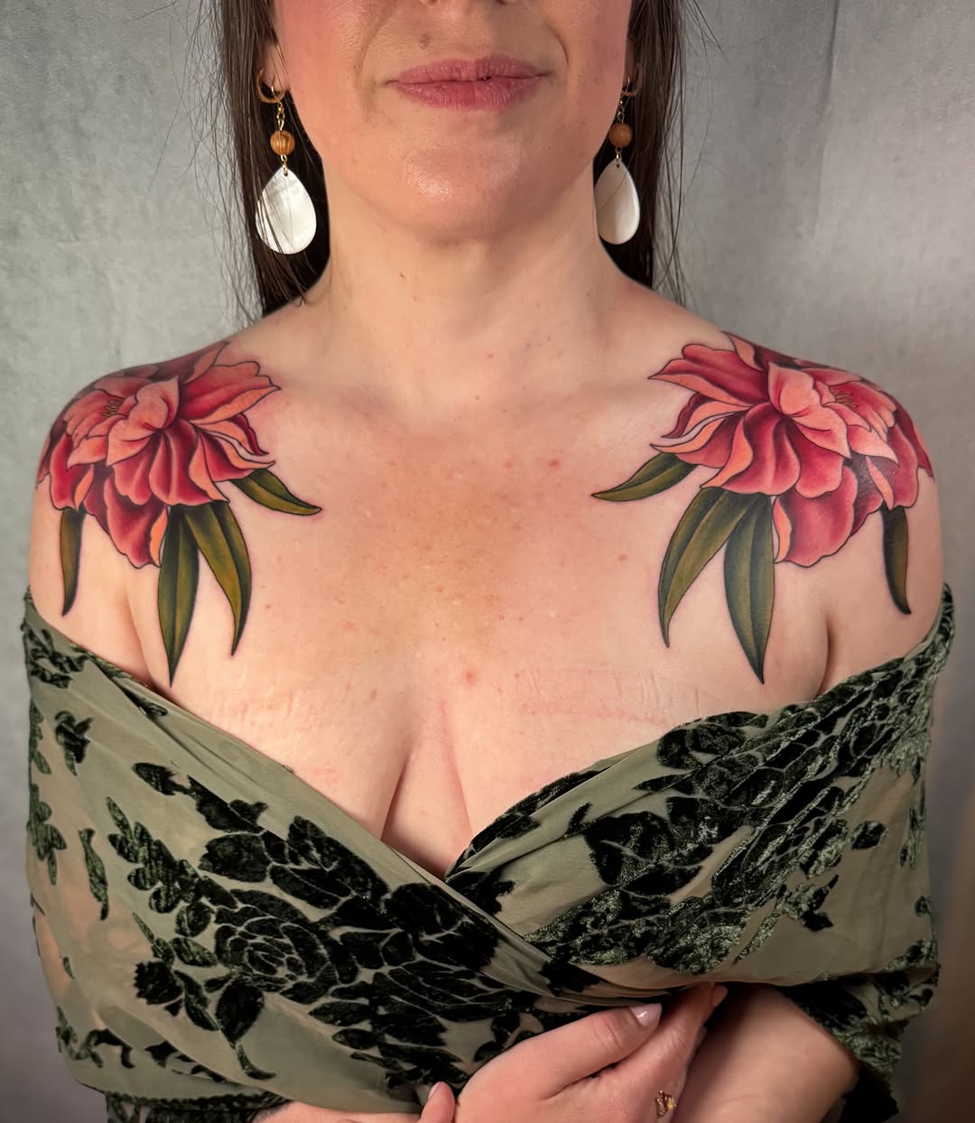 Tattoo by @tattoos_by_kassandra — illustrative, realism
