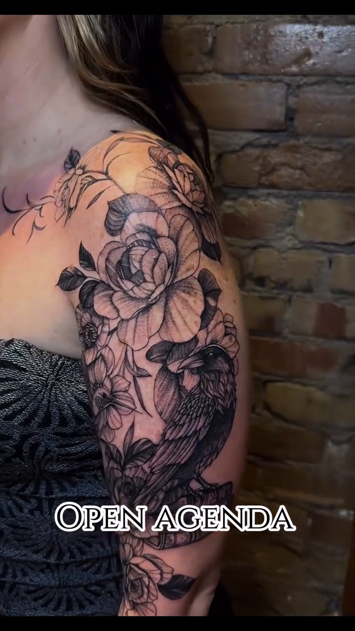 Tattoo by @iamrafaelart — black_and_grey, illustrative