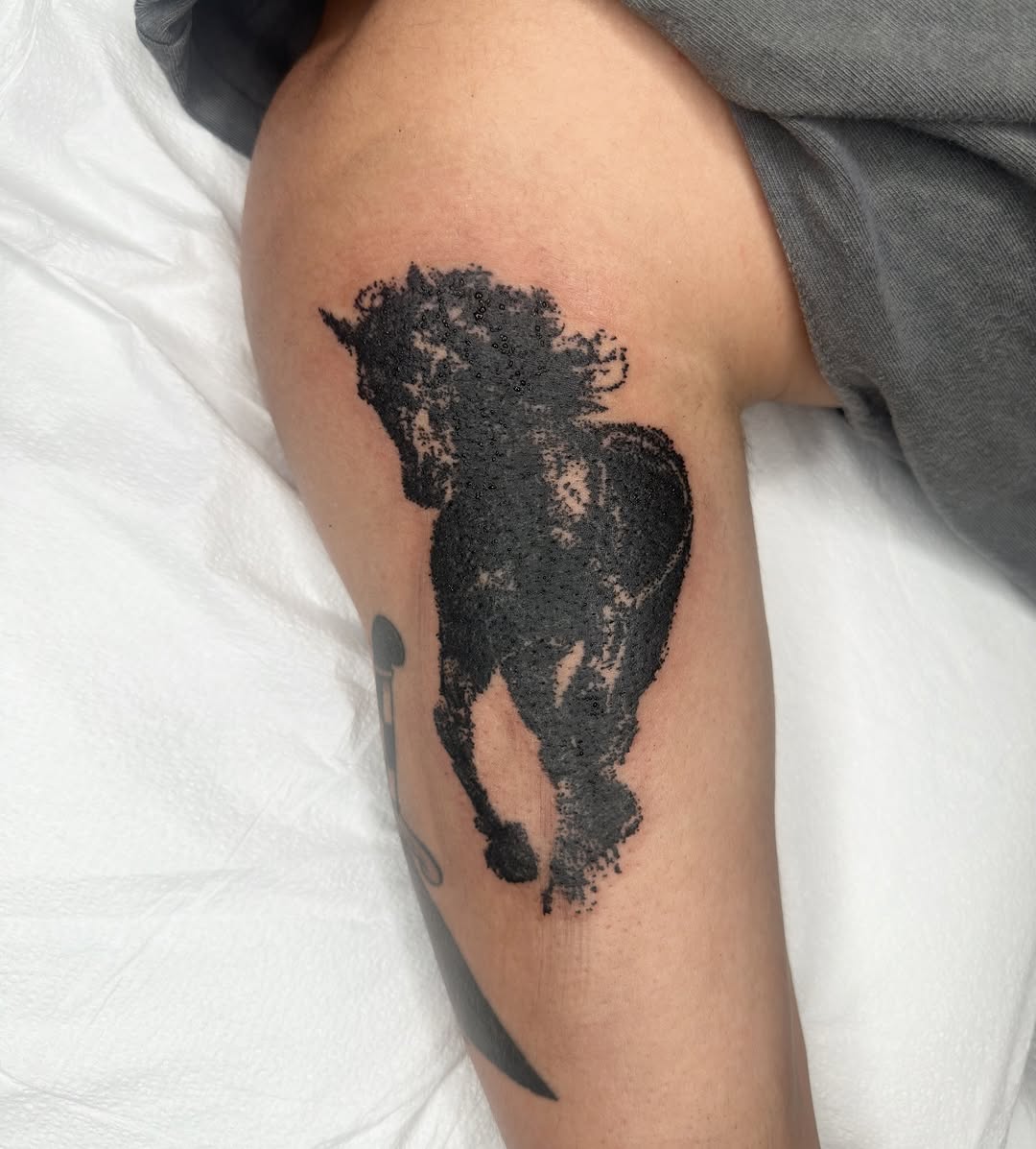 Tattoo by @macbeth_art — blackwork