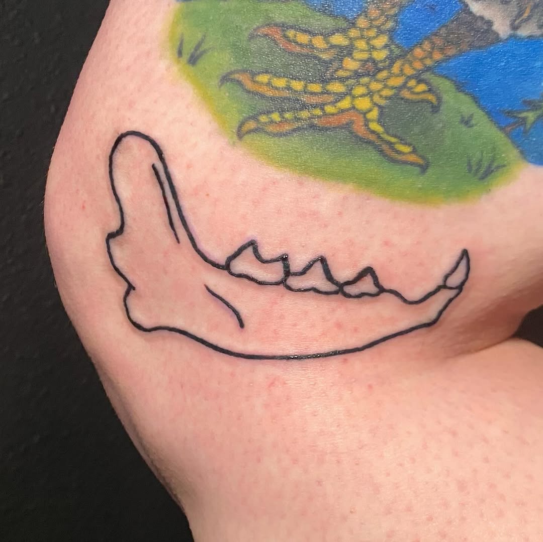 Tattoo by @ghostllietattoo — fine_line