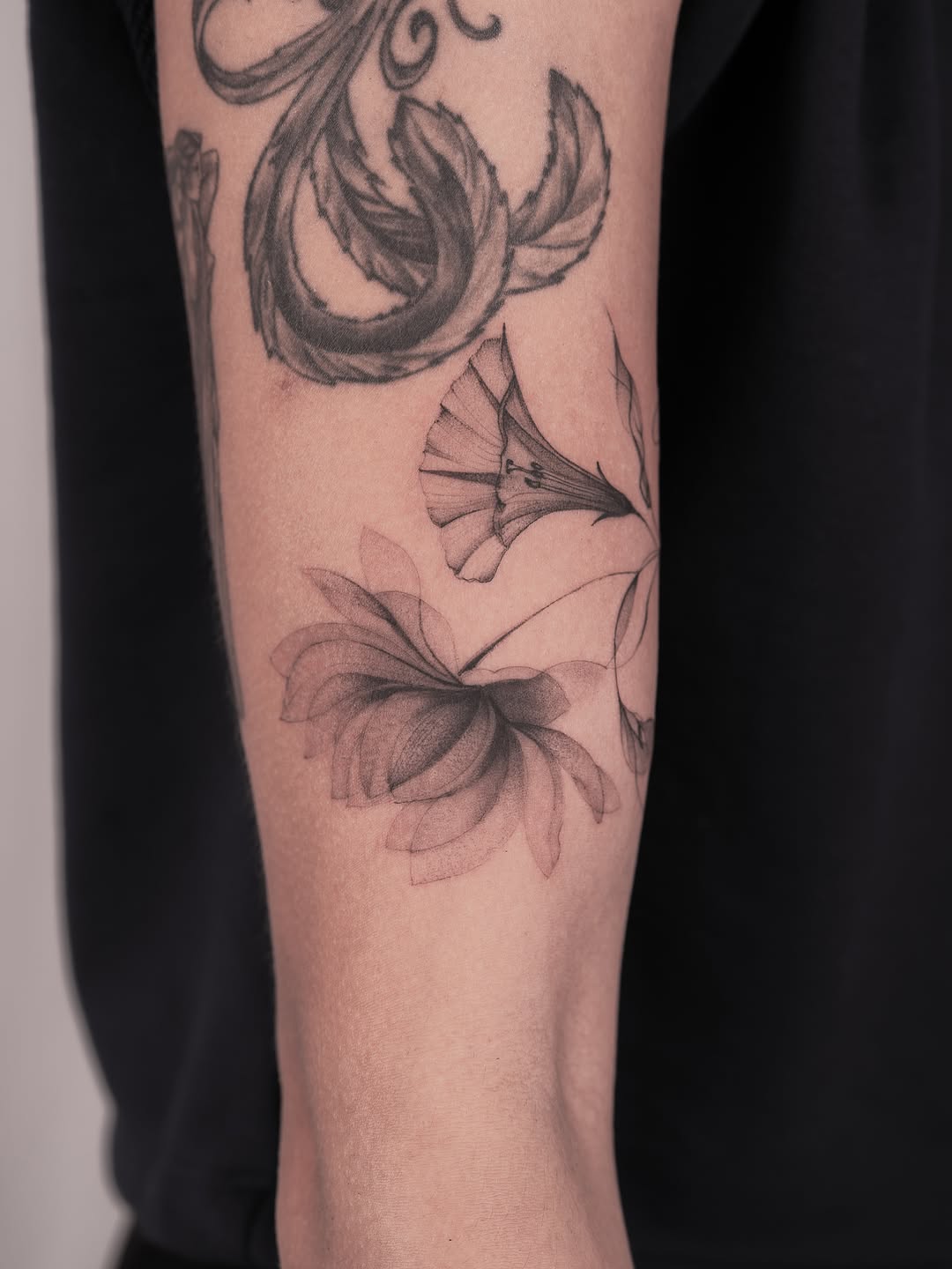 Tattoo by @leo.6tattoo — black_and_grey