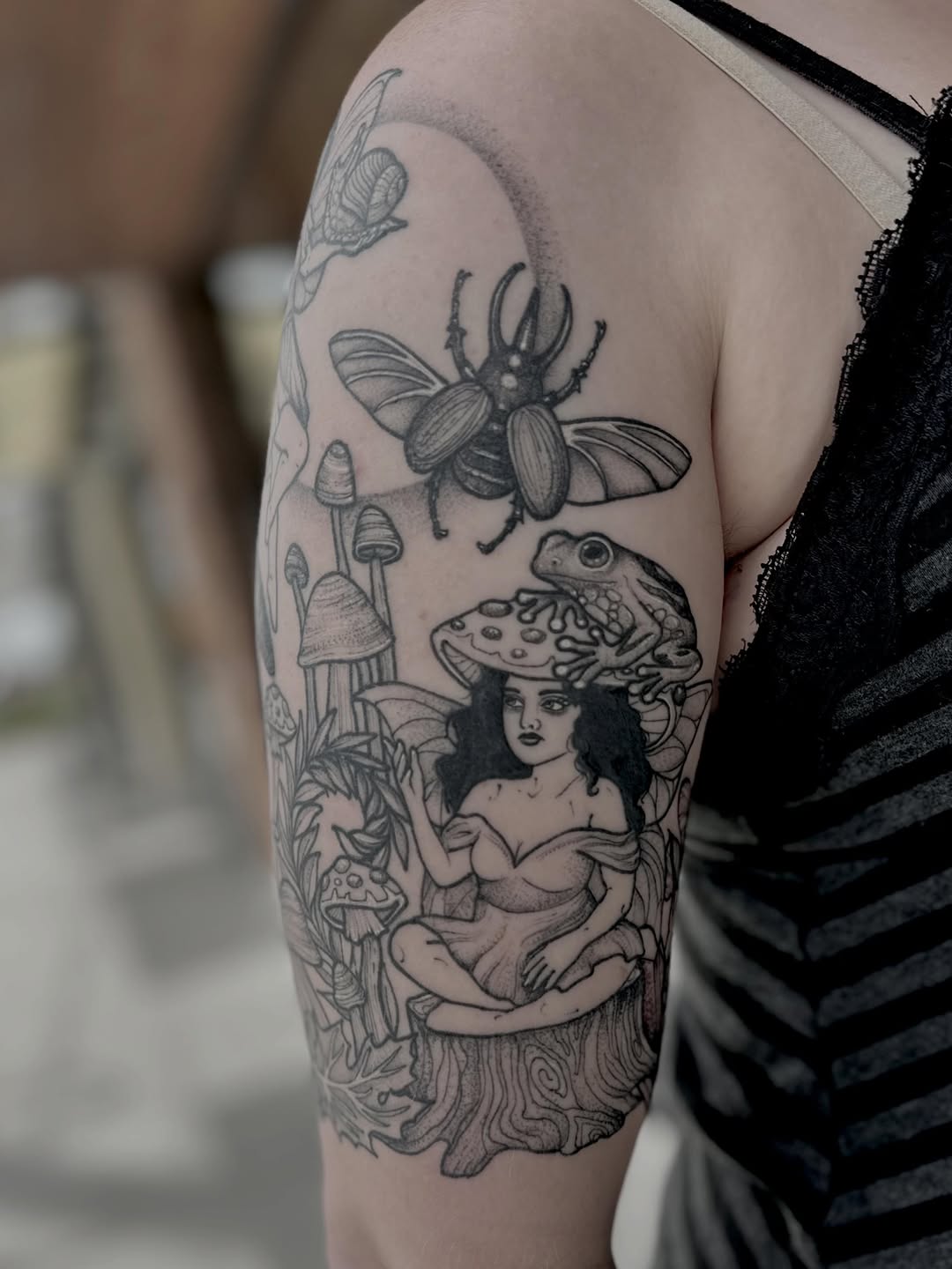 Tattoo by @shleeuhzahshade — black_and_grey