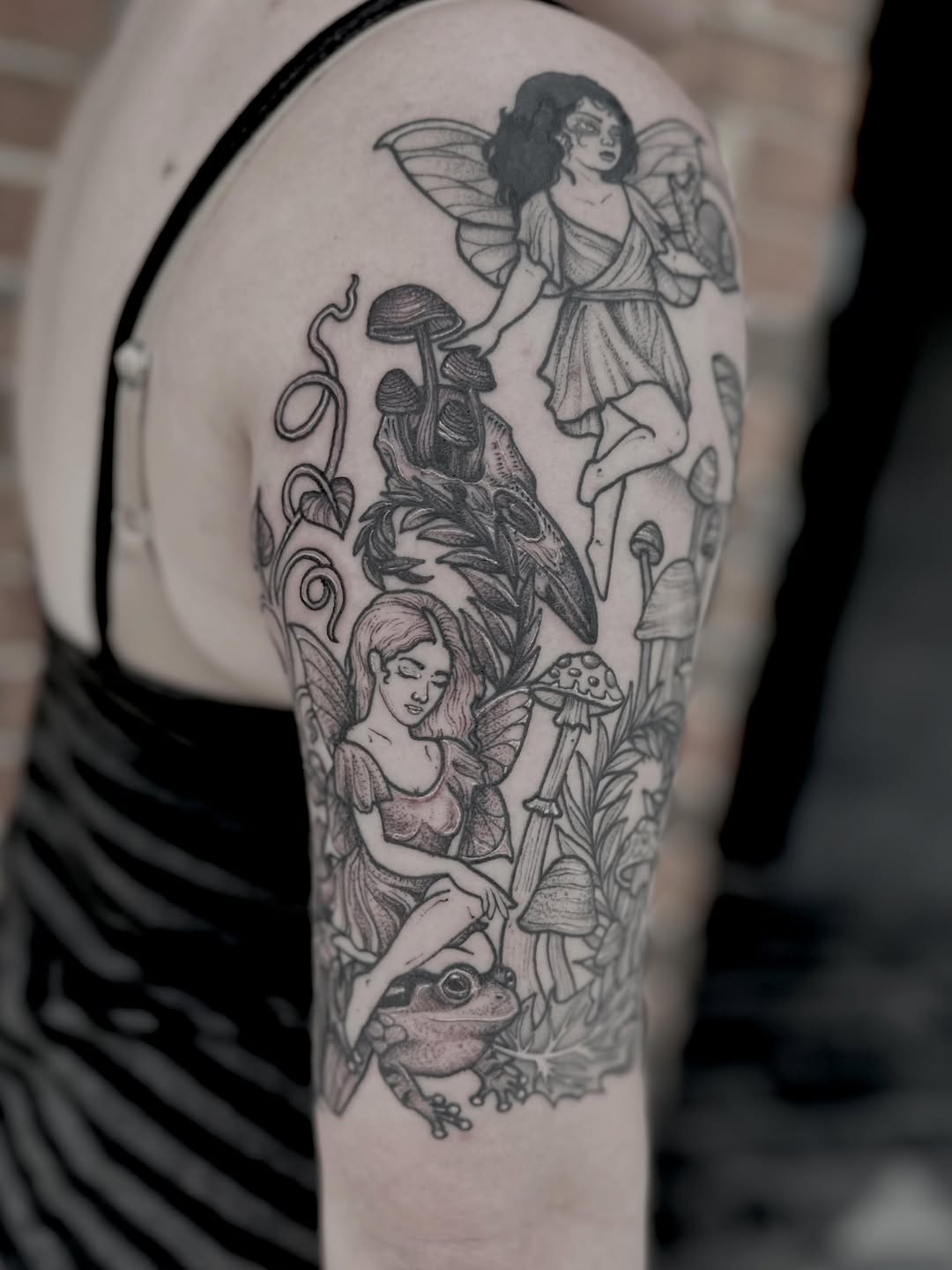 Tattoo by @shleeuhzahshade — black_and_grey