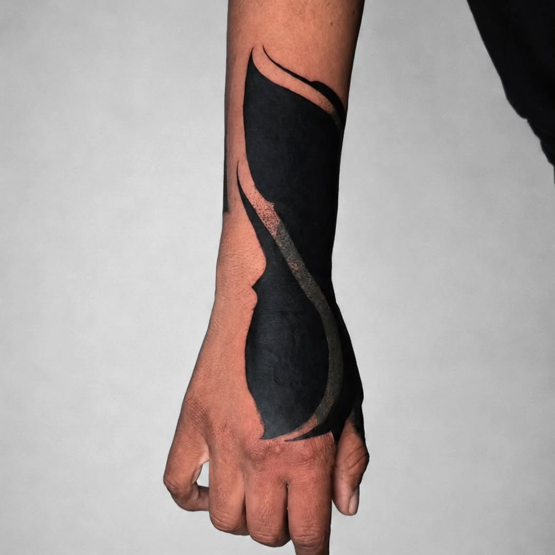 Tattoo by @ceso732 — blackwork