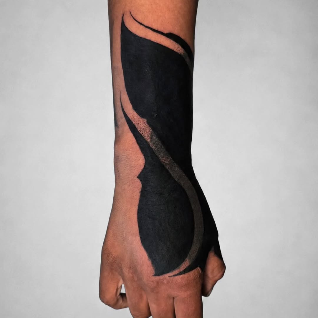 Tattoo by @ceso732 — blackwork