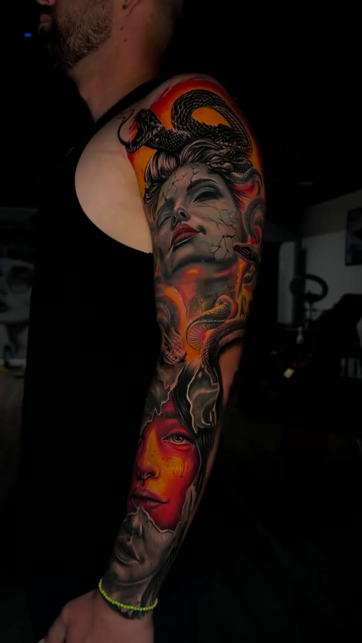 Tattoo by @davidsontattoortg — realism, trash_polka