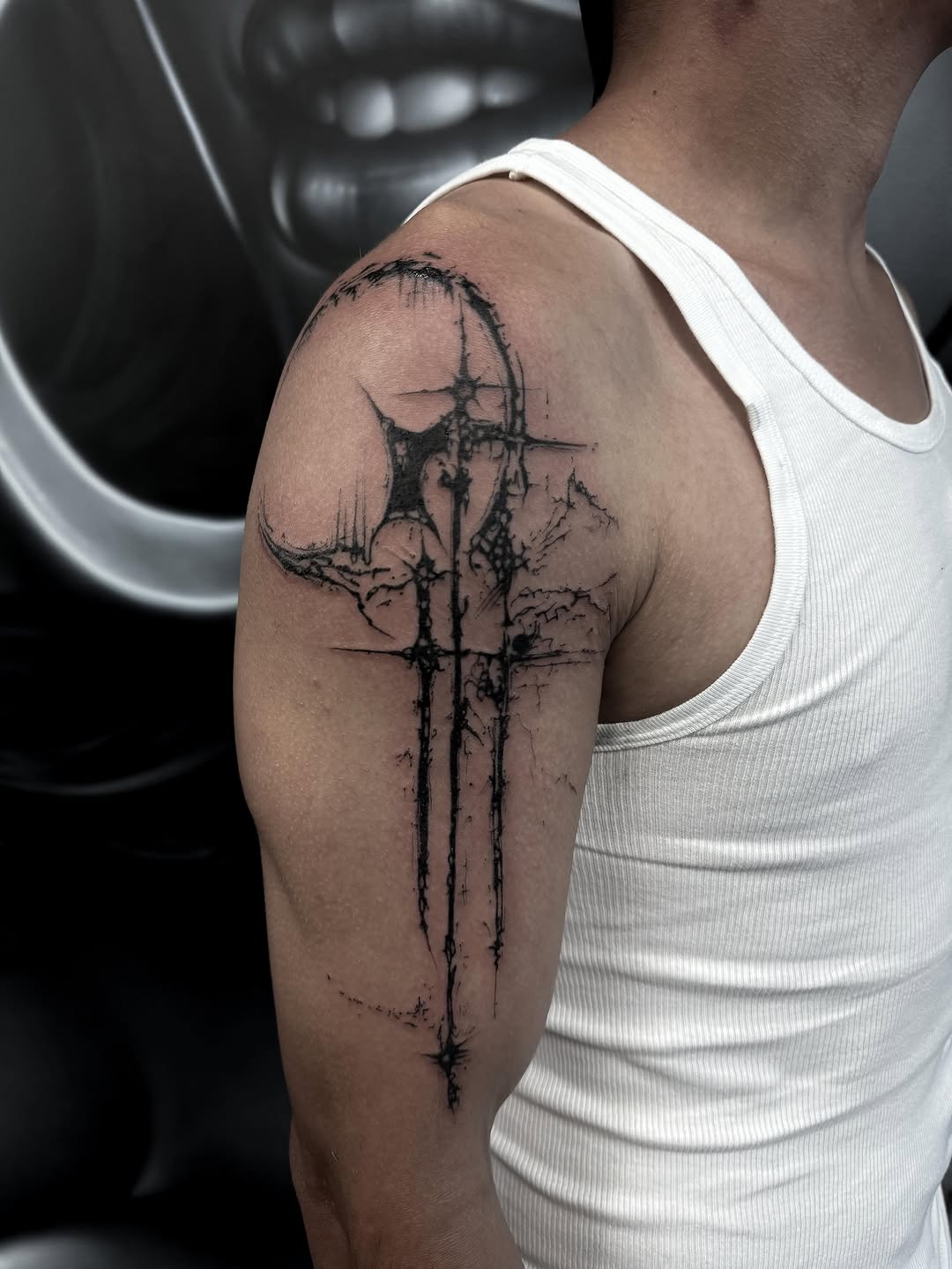 Tattoo by @bonnie_tatt2oos โ blackwork, sketch