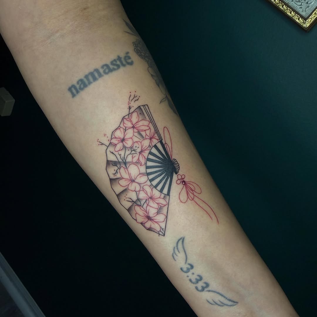 Tattoo by @tattedbytorii — illustrative, fine_line