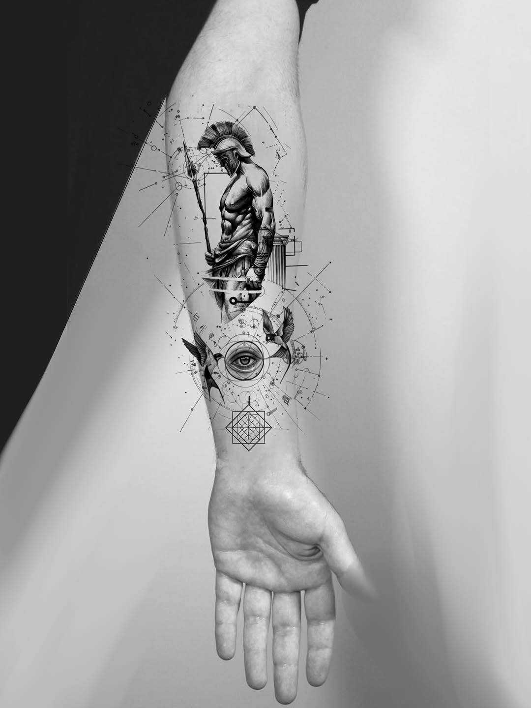 Tattoo by @iamrafaelart — black_and_grey, illustrative