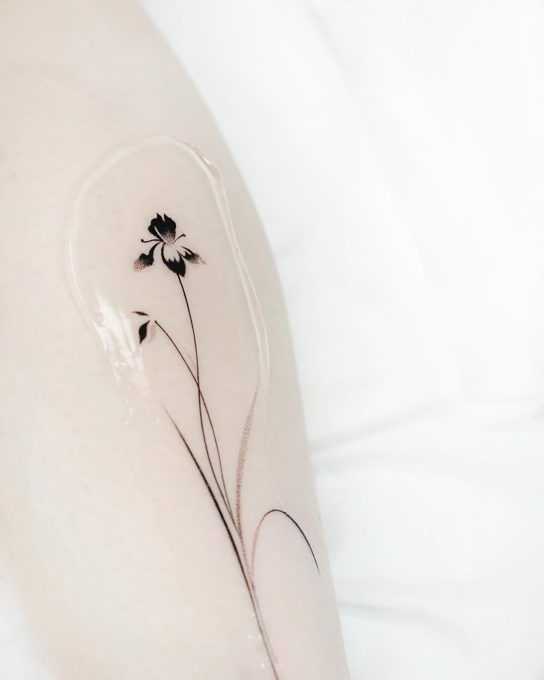 Tattoo by @today_do_black — fine_line