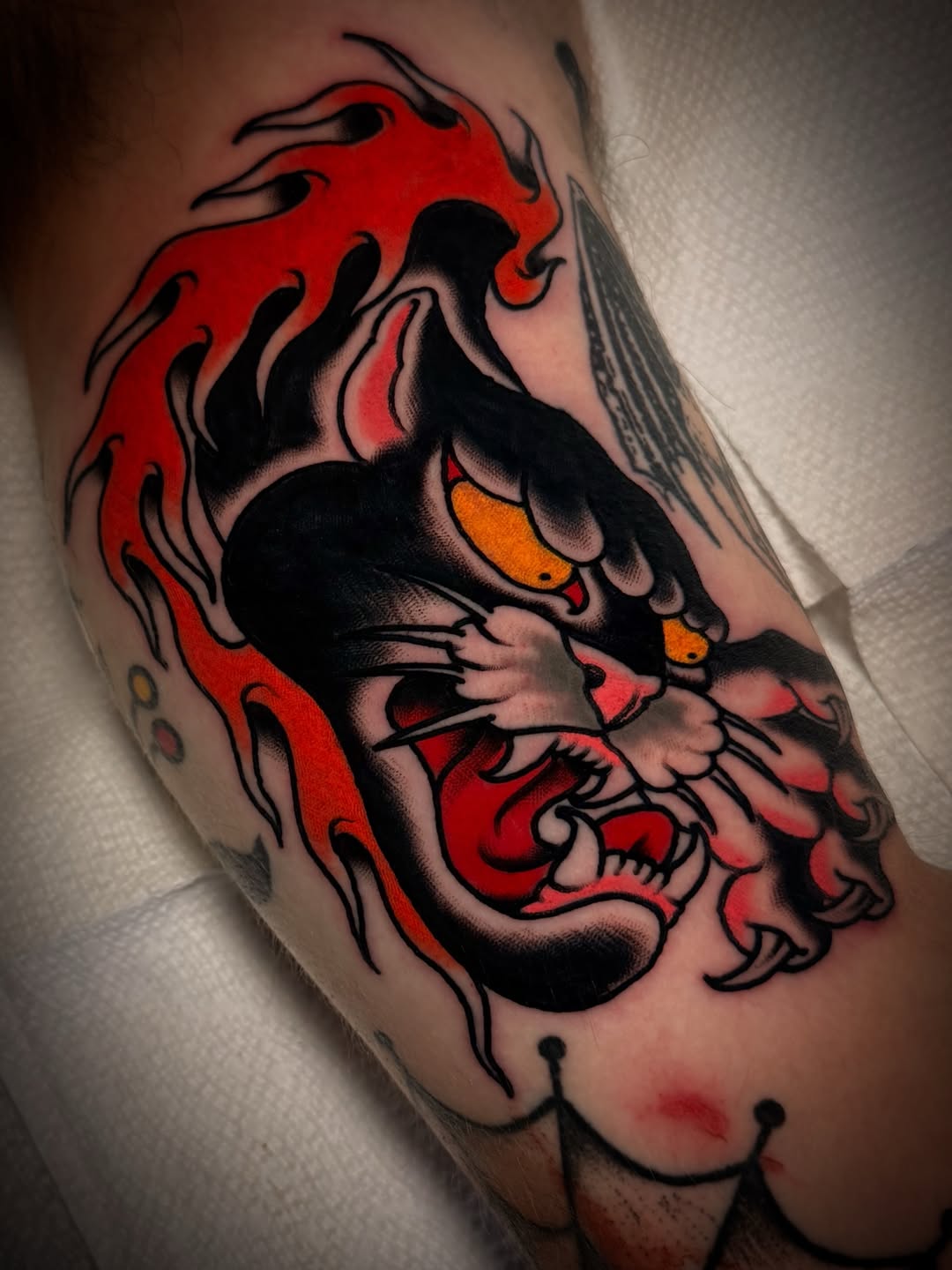 Tattoo by @daveoztattoo — american_traditional, illustrative