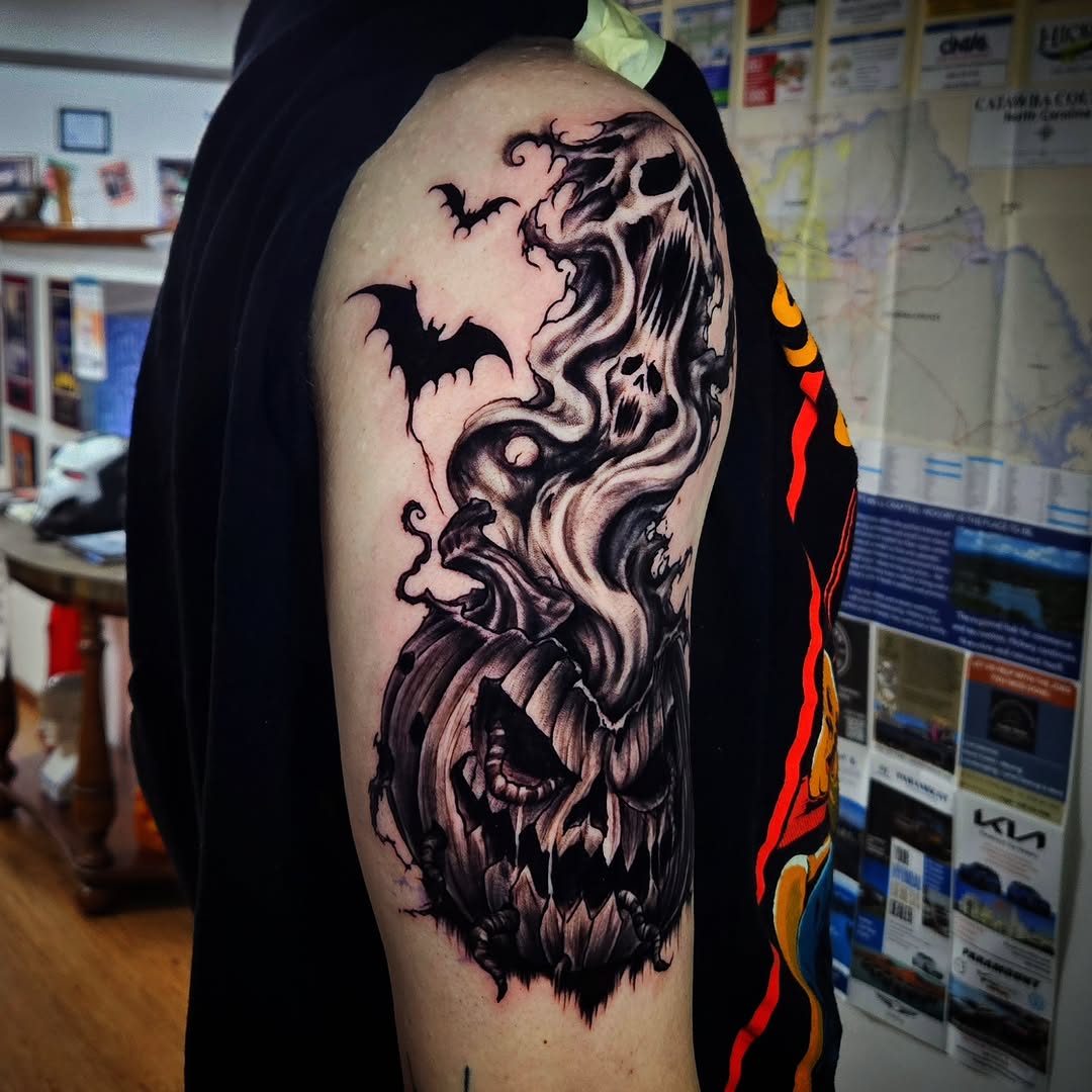 Tattoo by @isaacm_tattoos — blackwork, realism