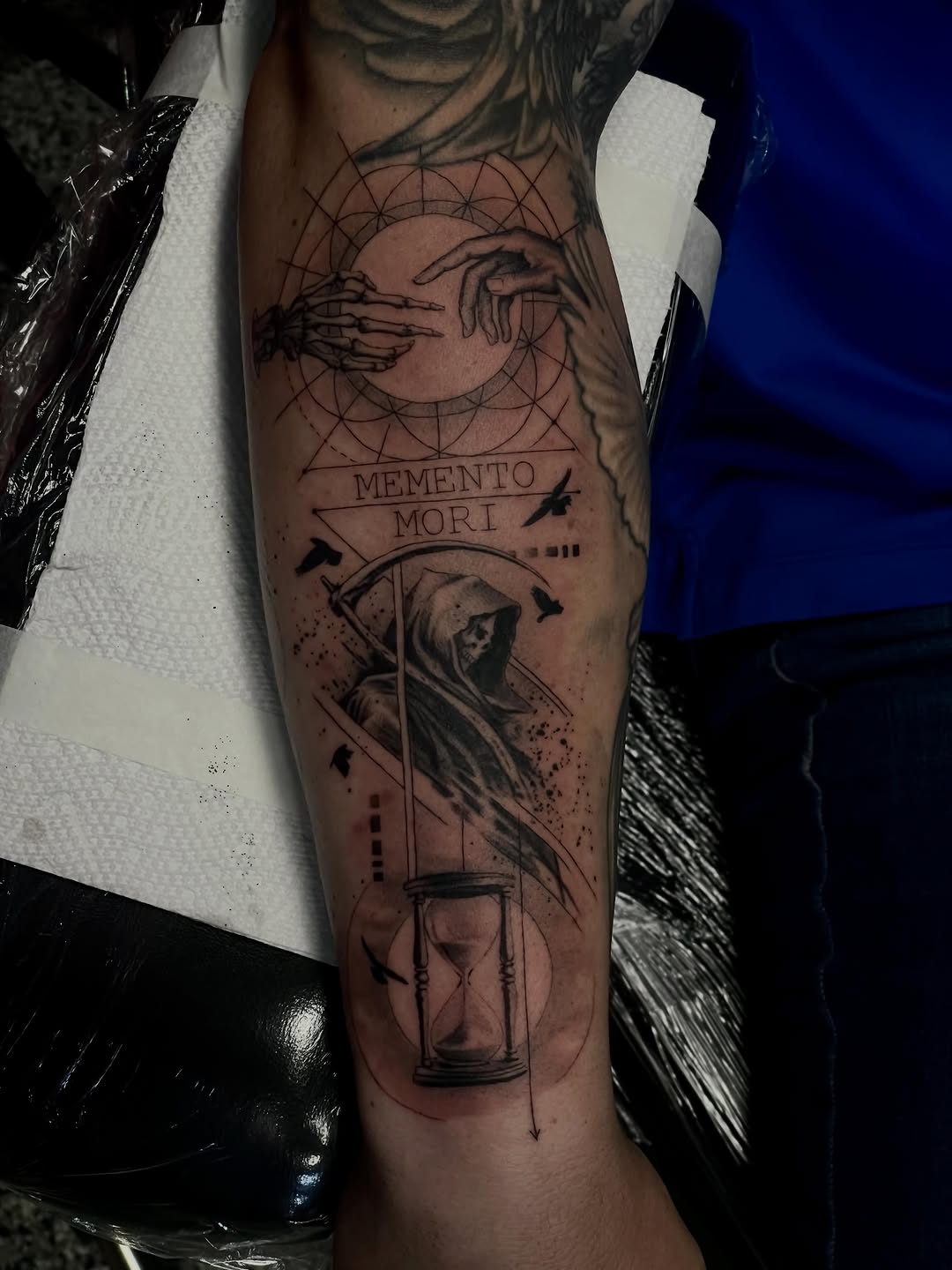Tattoo by @thinkinkjr — black_and_grey, geometric