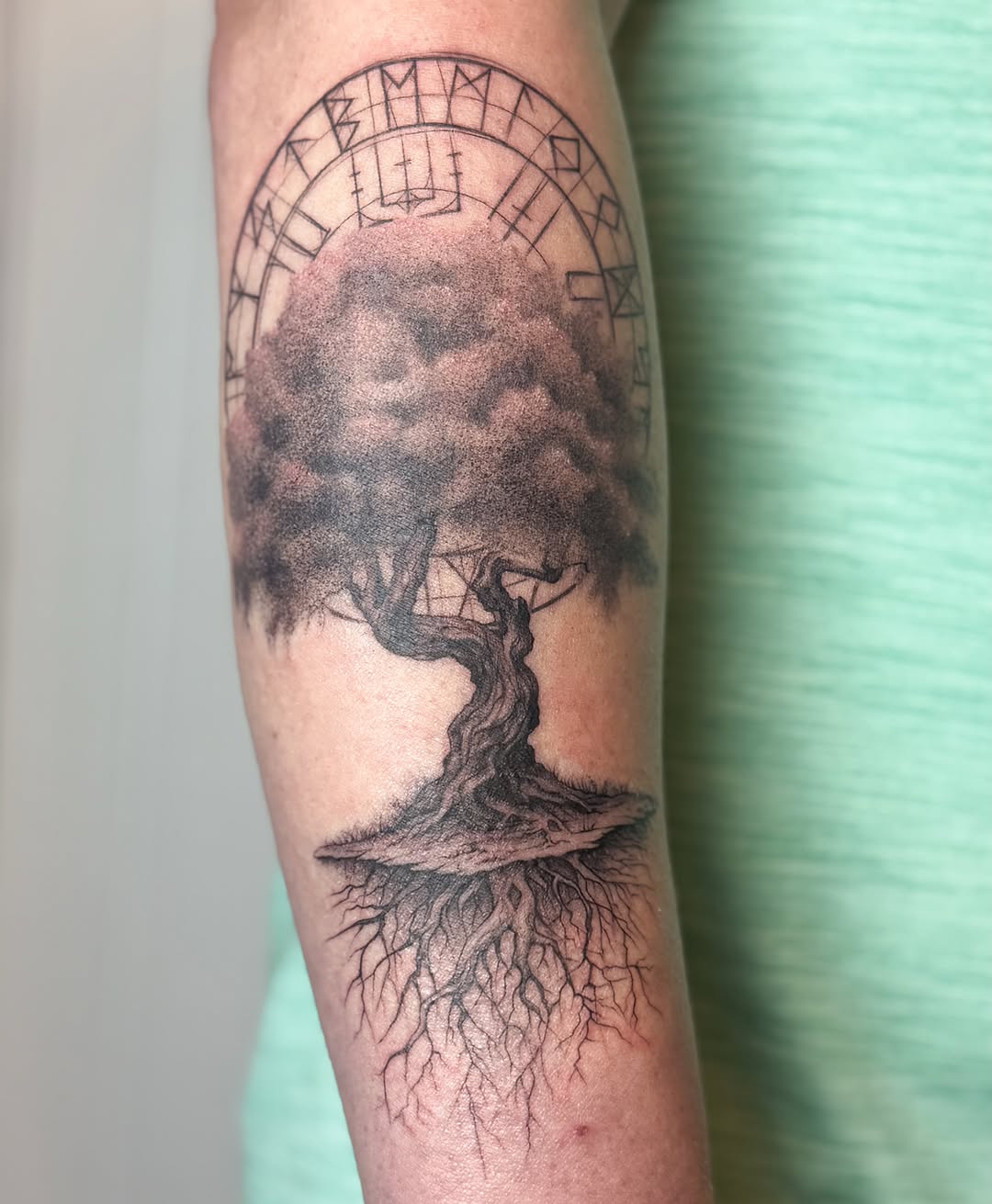 Tattoo by @raeanne.ink β black_and_grey, realism