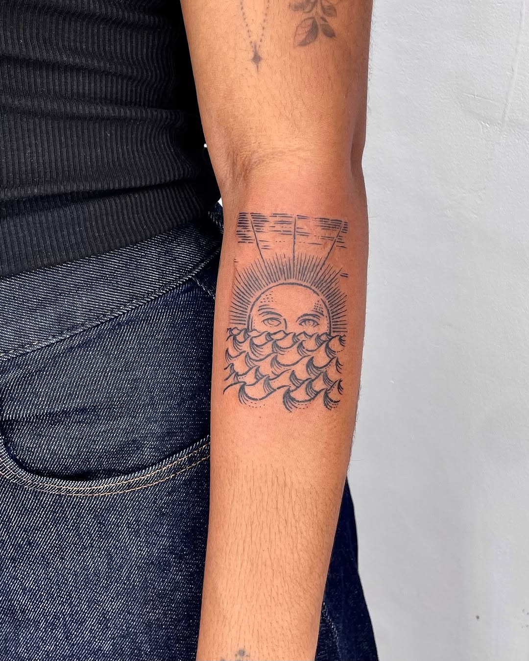 Tattoo by @5.5volt_tattoo — blackwork