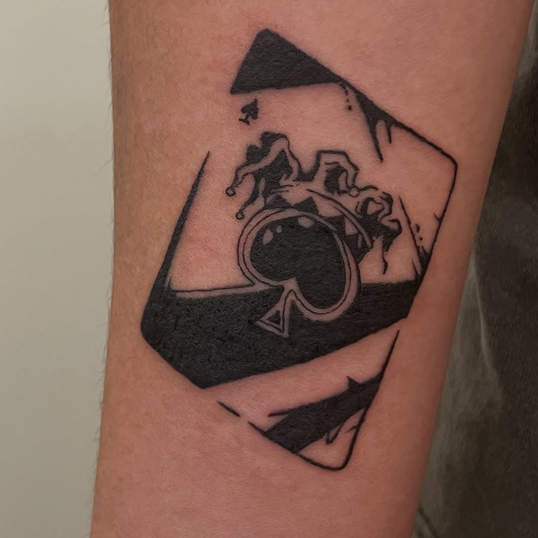 Tattoo by @woojae_tt — blackwork, illustrative