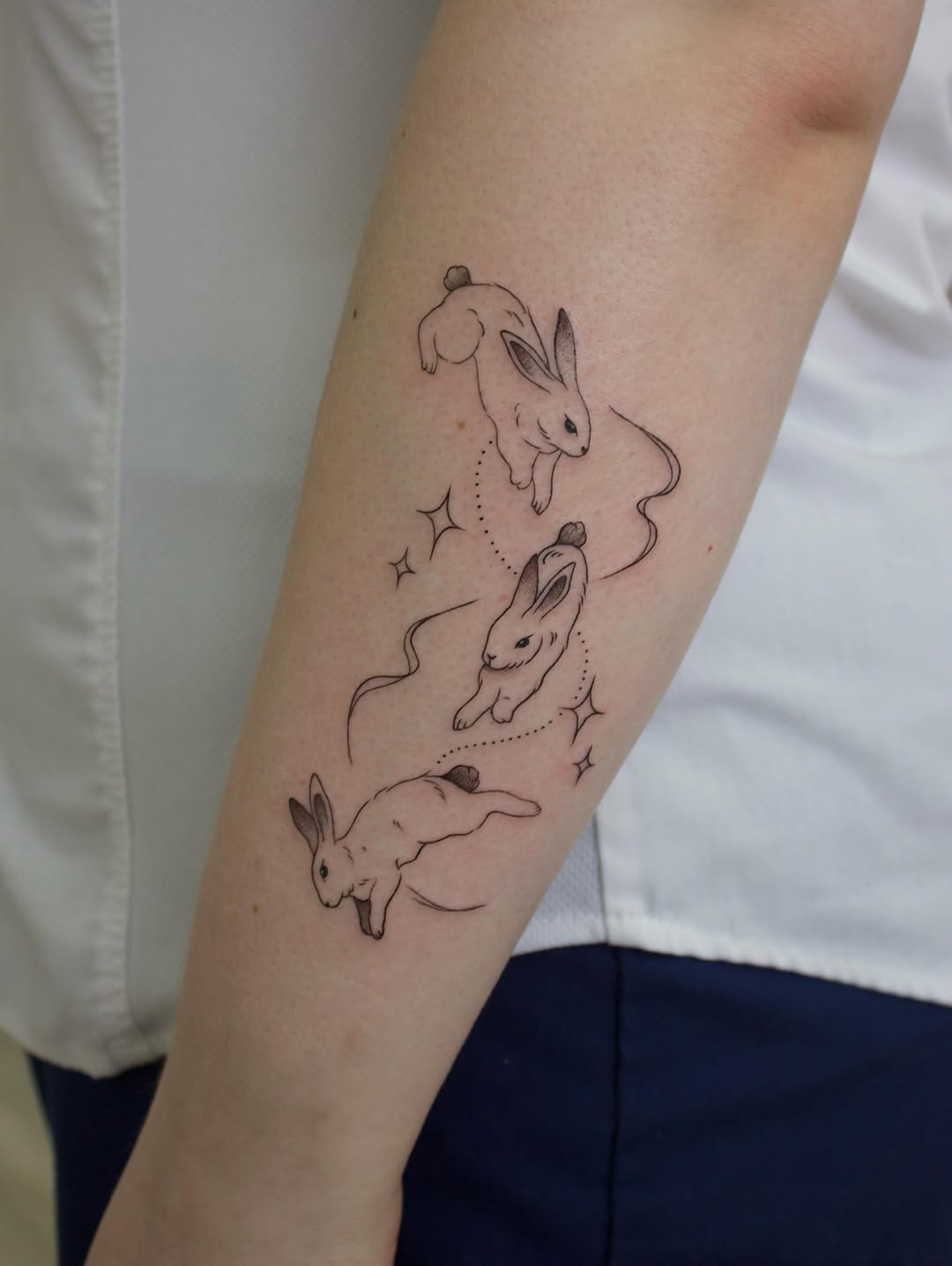 Tattoo by @emsky_ink โ fine_line