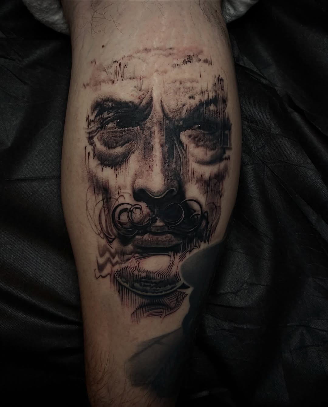 Tattoo by @roberthernandeztattoos — dark_realism