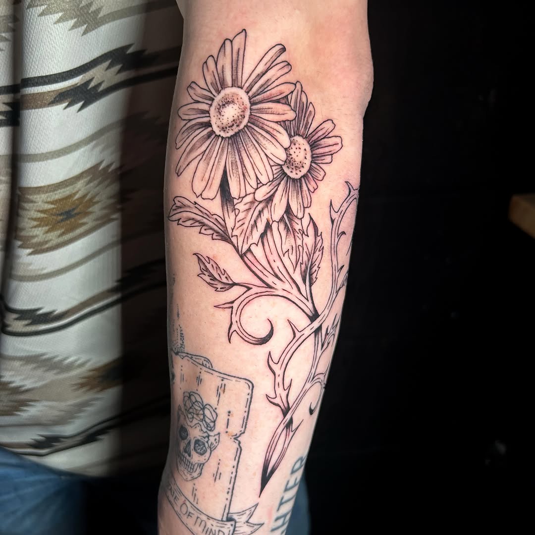 Tattoo by @maiapizarro_art — fine_line, black_and_grey