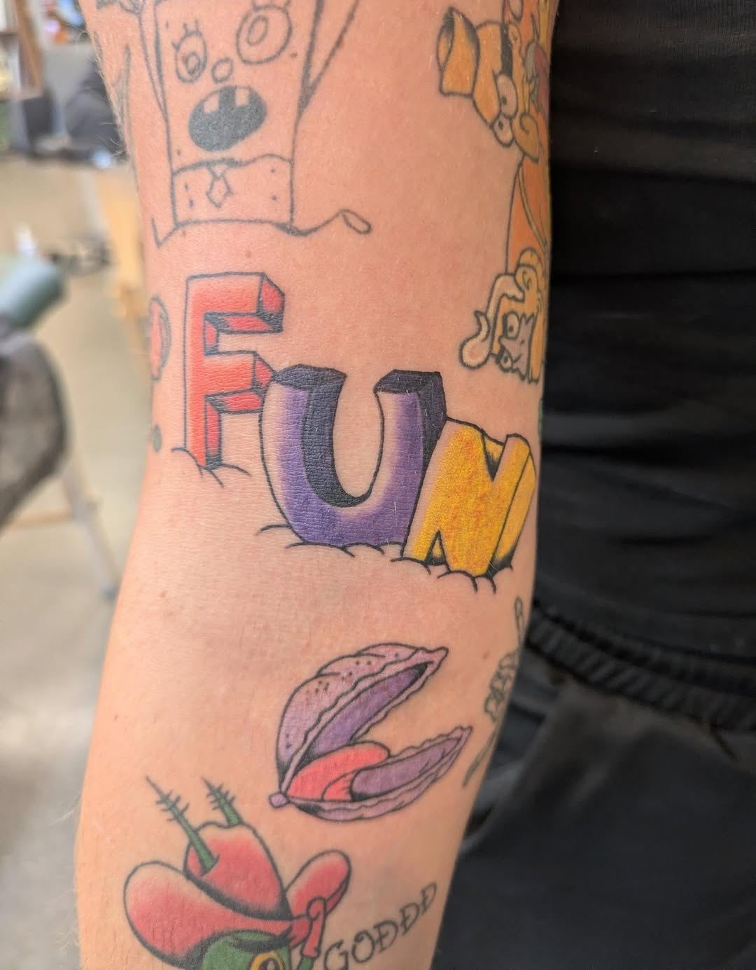 Tattoo by @beetlexbabe — new_school