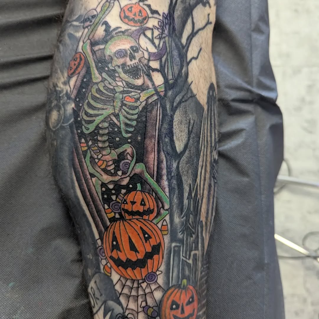 Tattoo by @permanentpicturestattoo — new_school