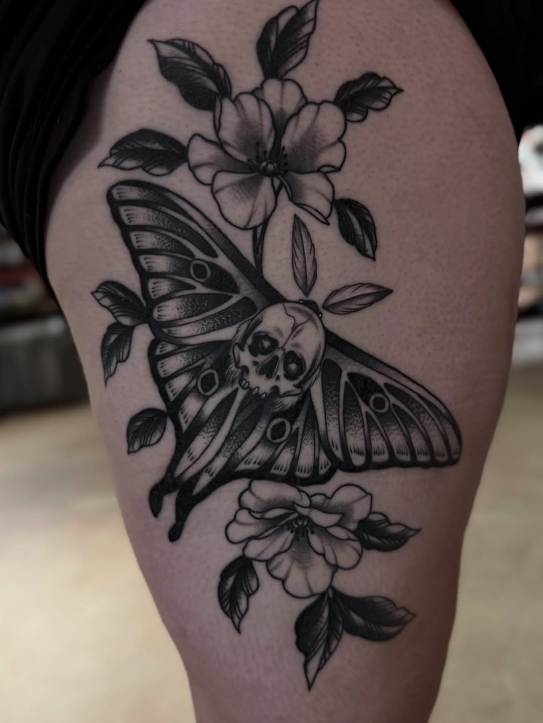 Tattoo by @tattoosbyilona — black_and_grey
