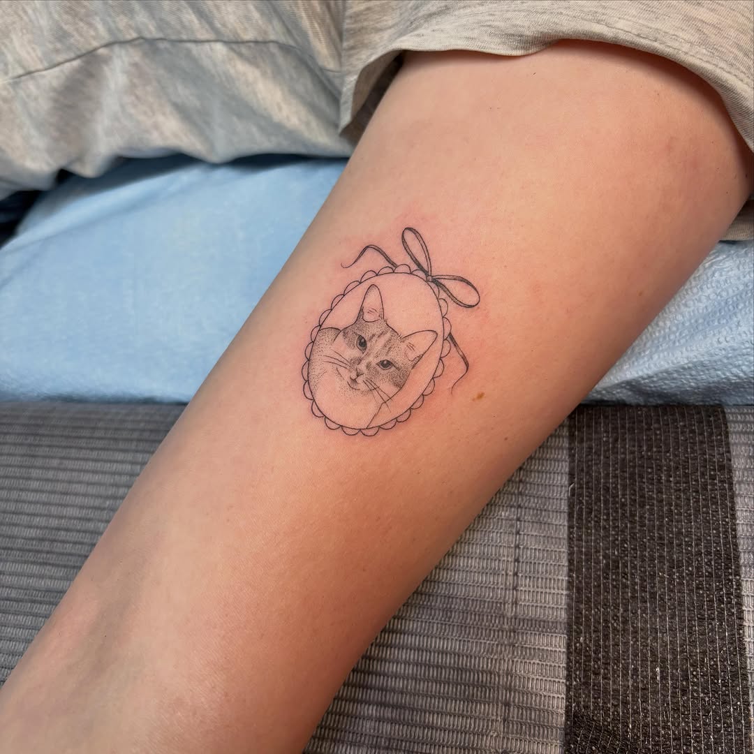 Tattoo by @haileybtats — fine_line, realism