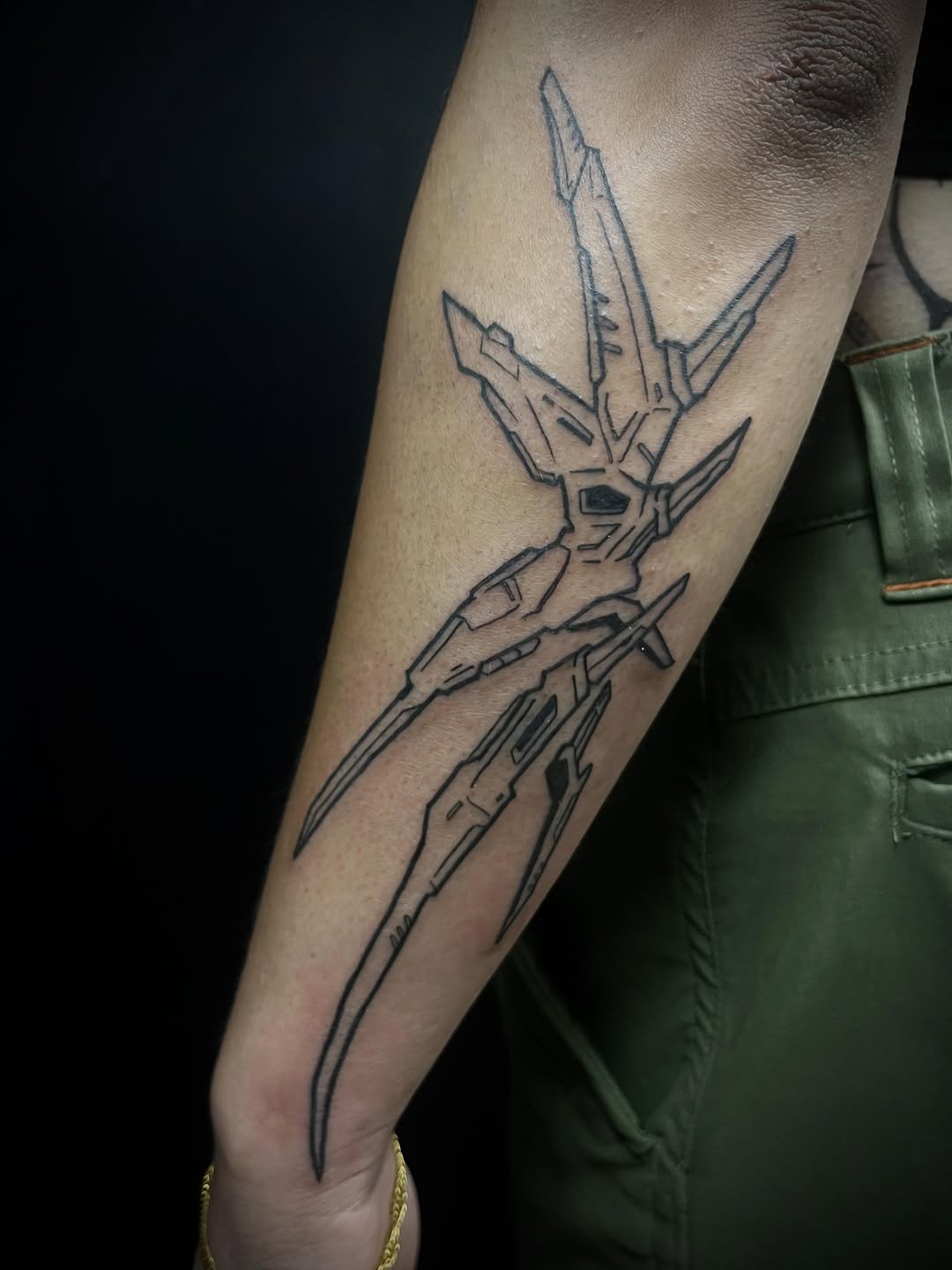 Tattoo by @pls_tnx โ geometric, blackwork