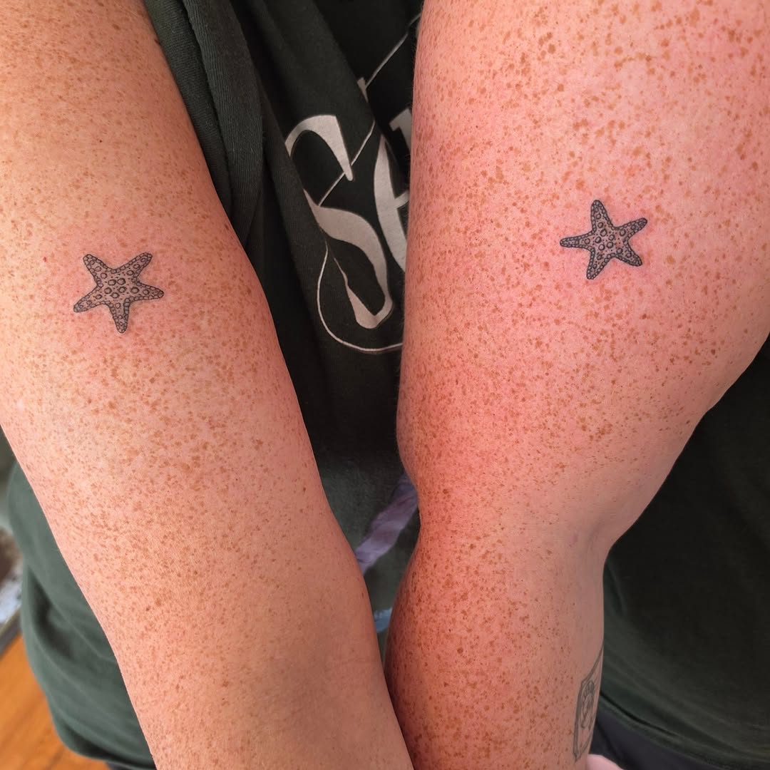Tattoo by @solsticetattoonc β fine_line