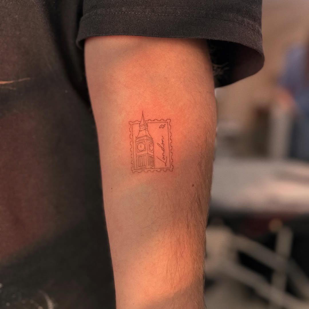 Tattoo by @ellie_tatts β fine_line